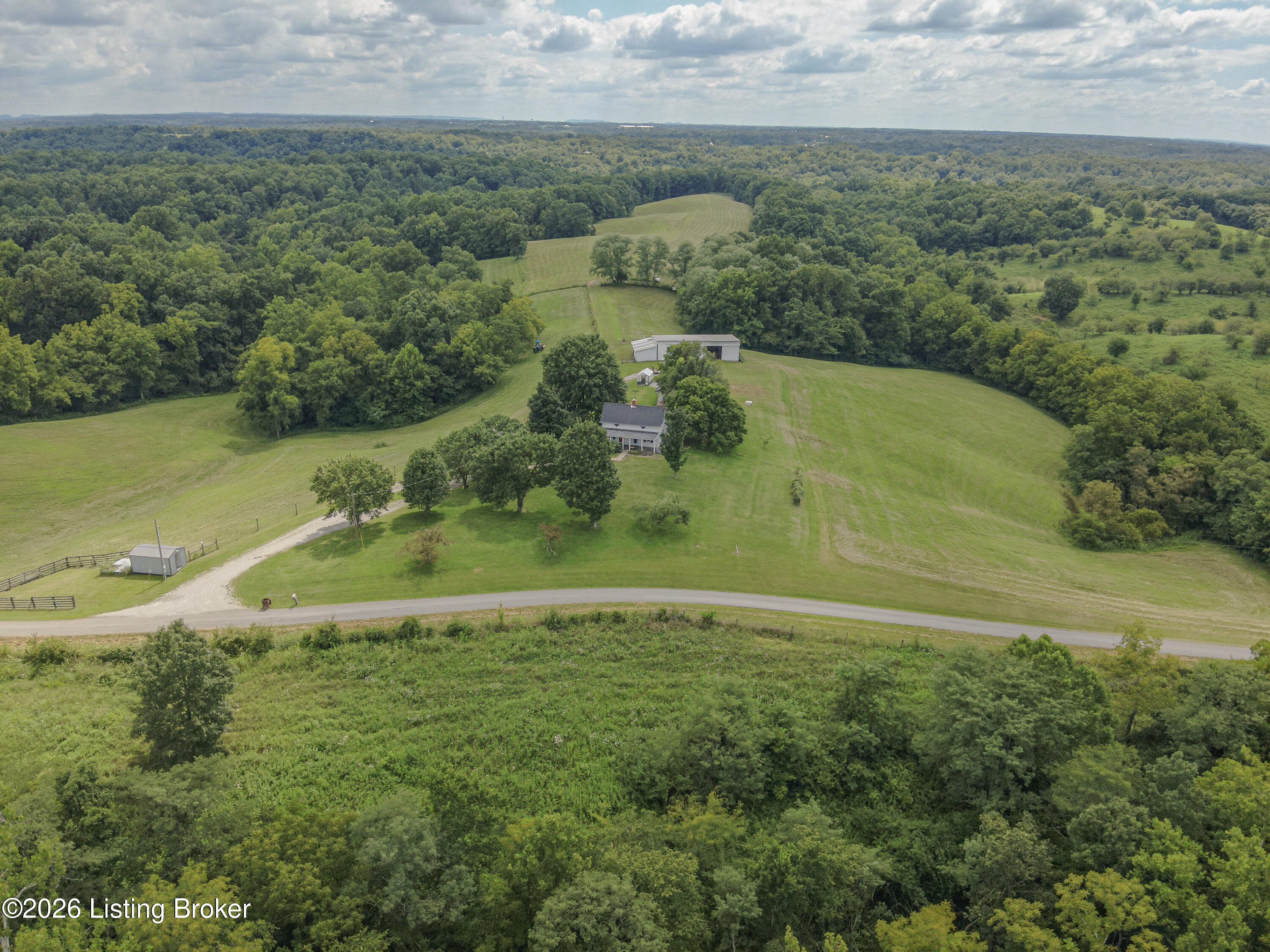 3979 Baker Ridge Rd Property Photo 21