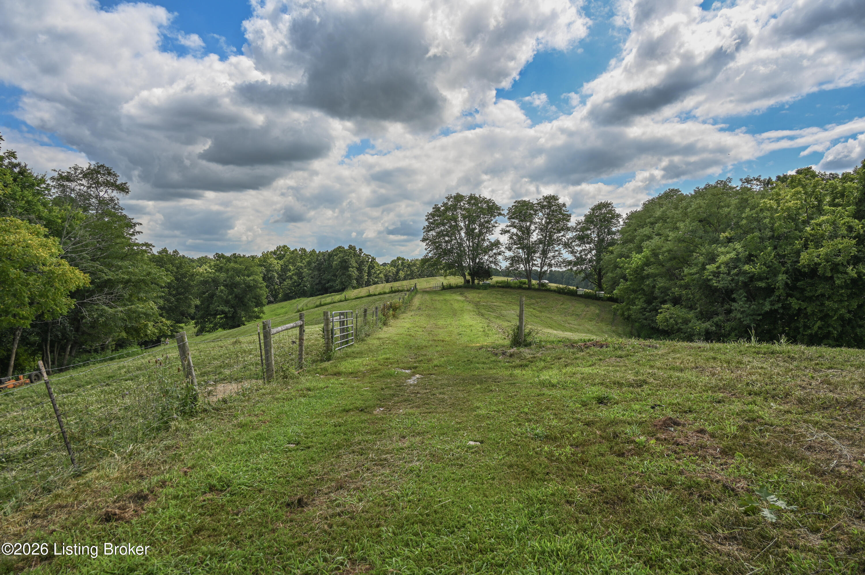 3979 Baker Ridge Rd Property Photo 27