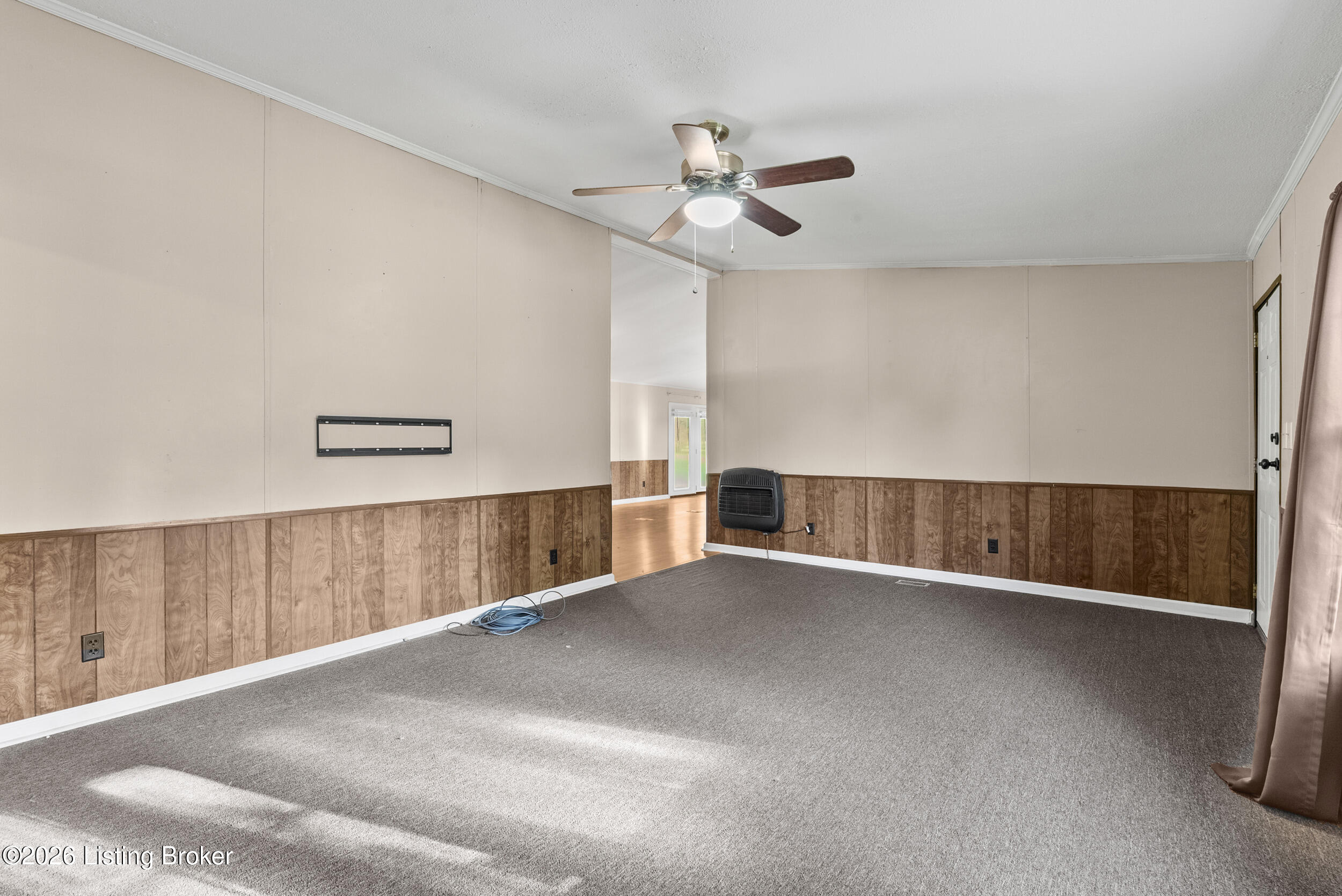 1511 Collings Hill Rd Property Photo 3