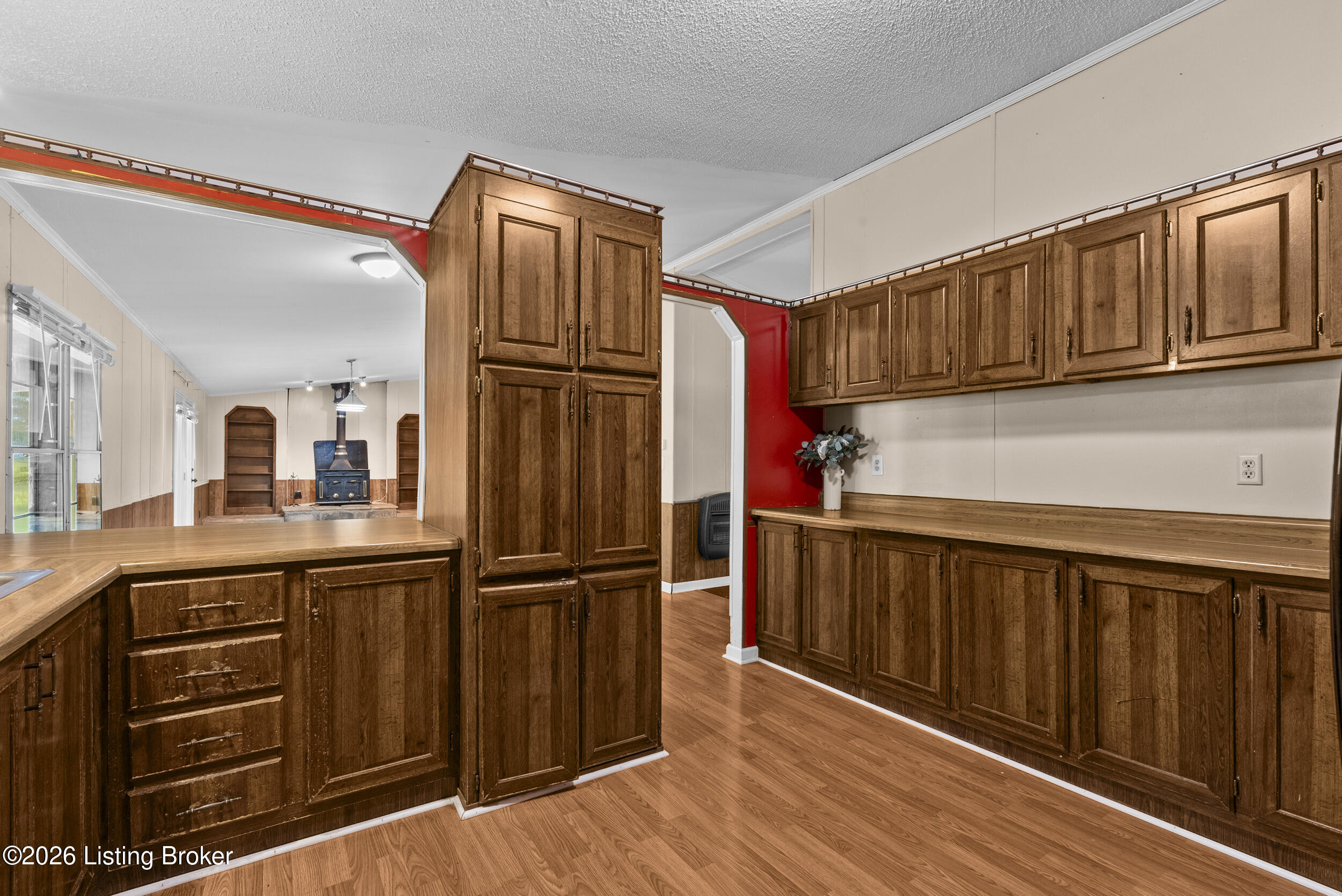 1511 Collings Hill Rd Property Photo 10