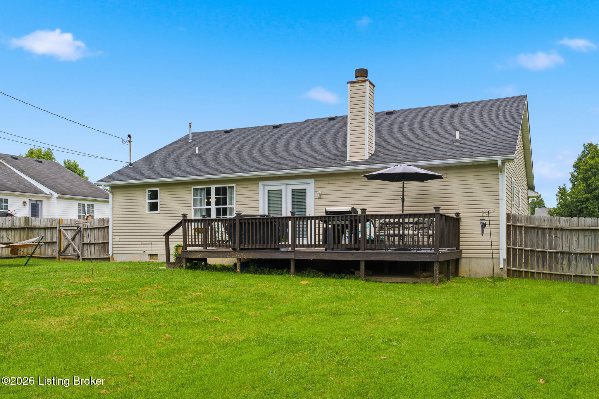 504 Garden Ct Property Photo 21