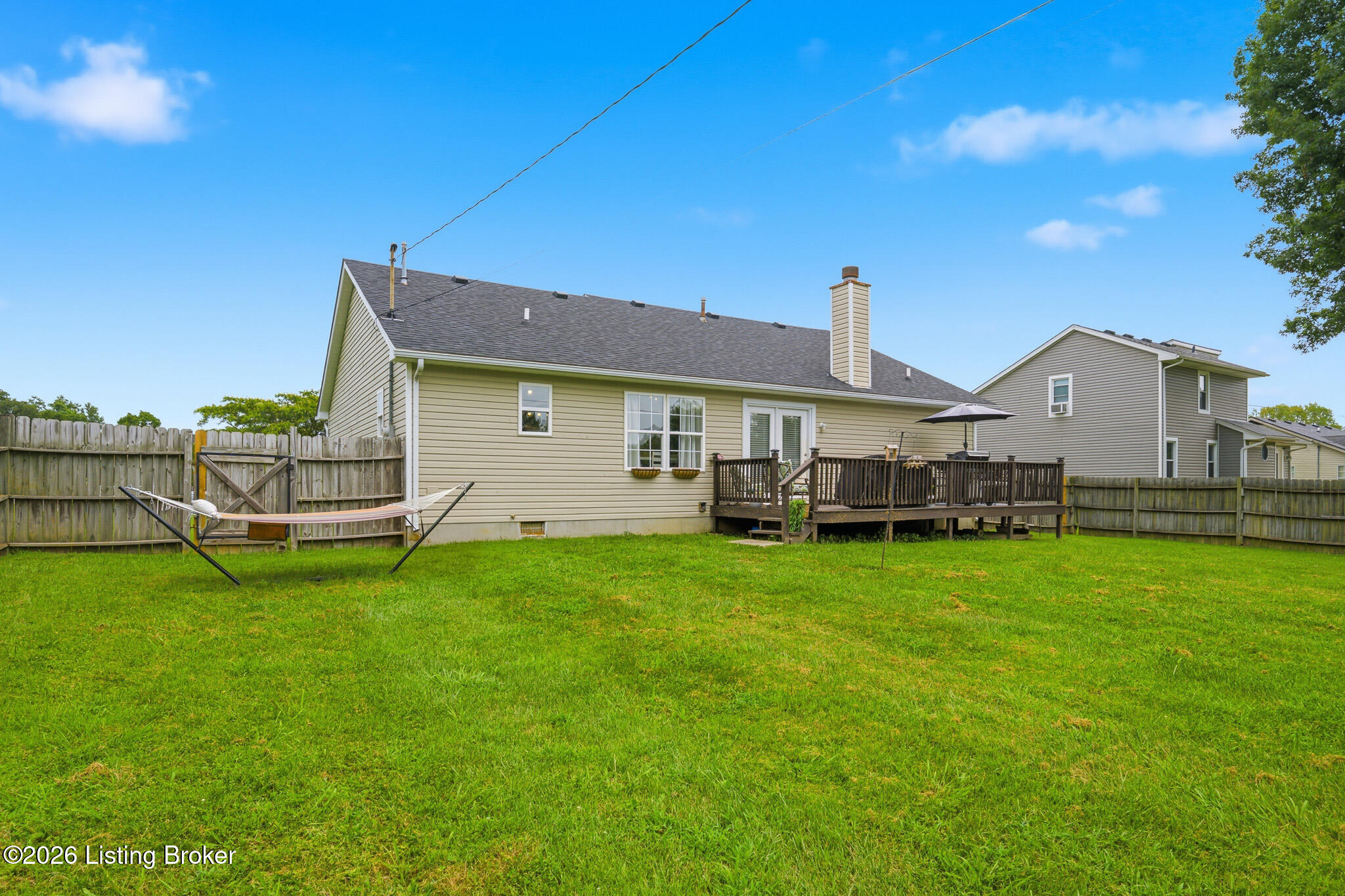 504 Garden Ct Property Photo 24