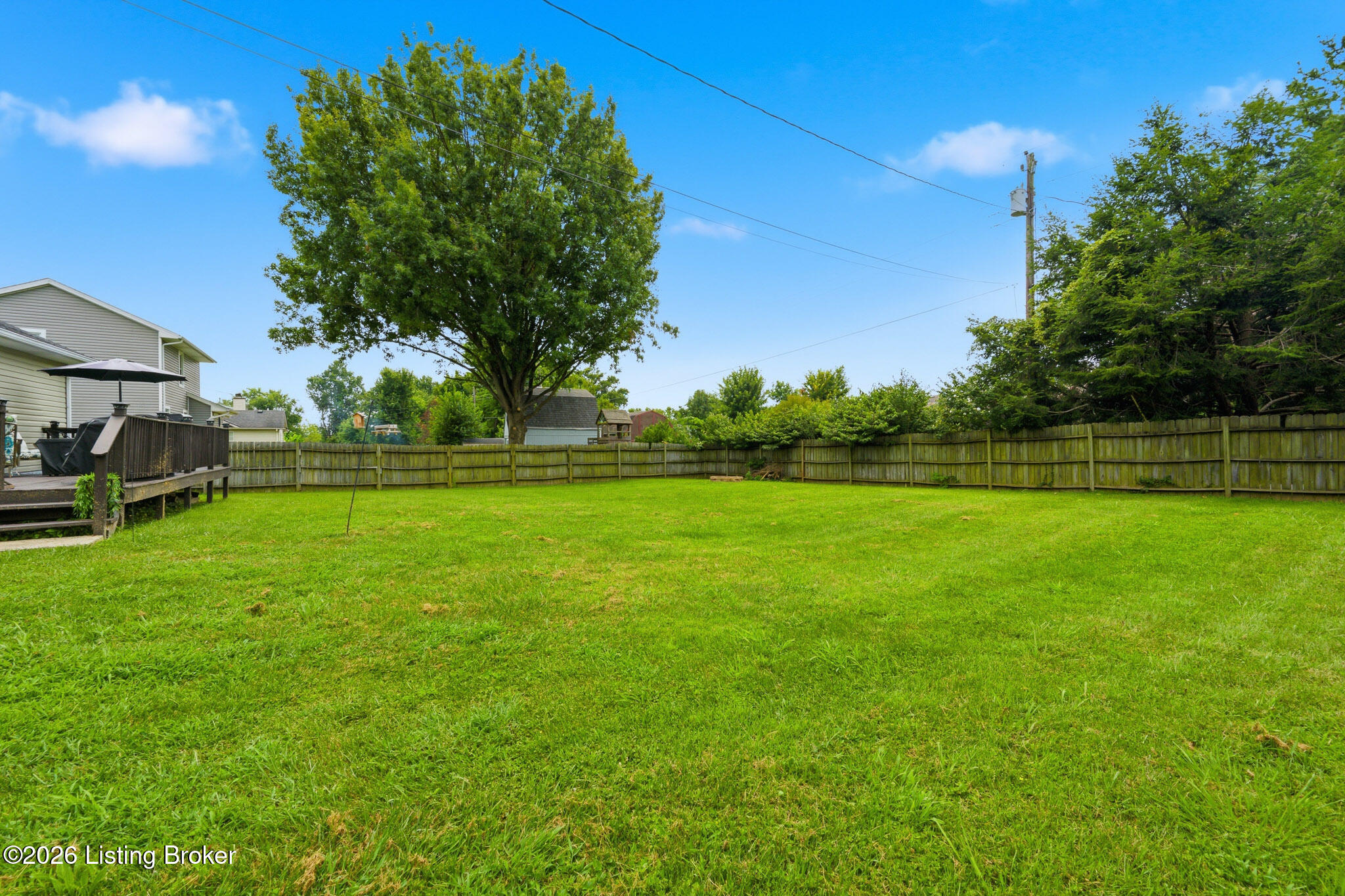 504 Garden Ct Property Photo 25