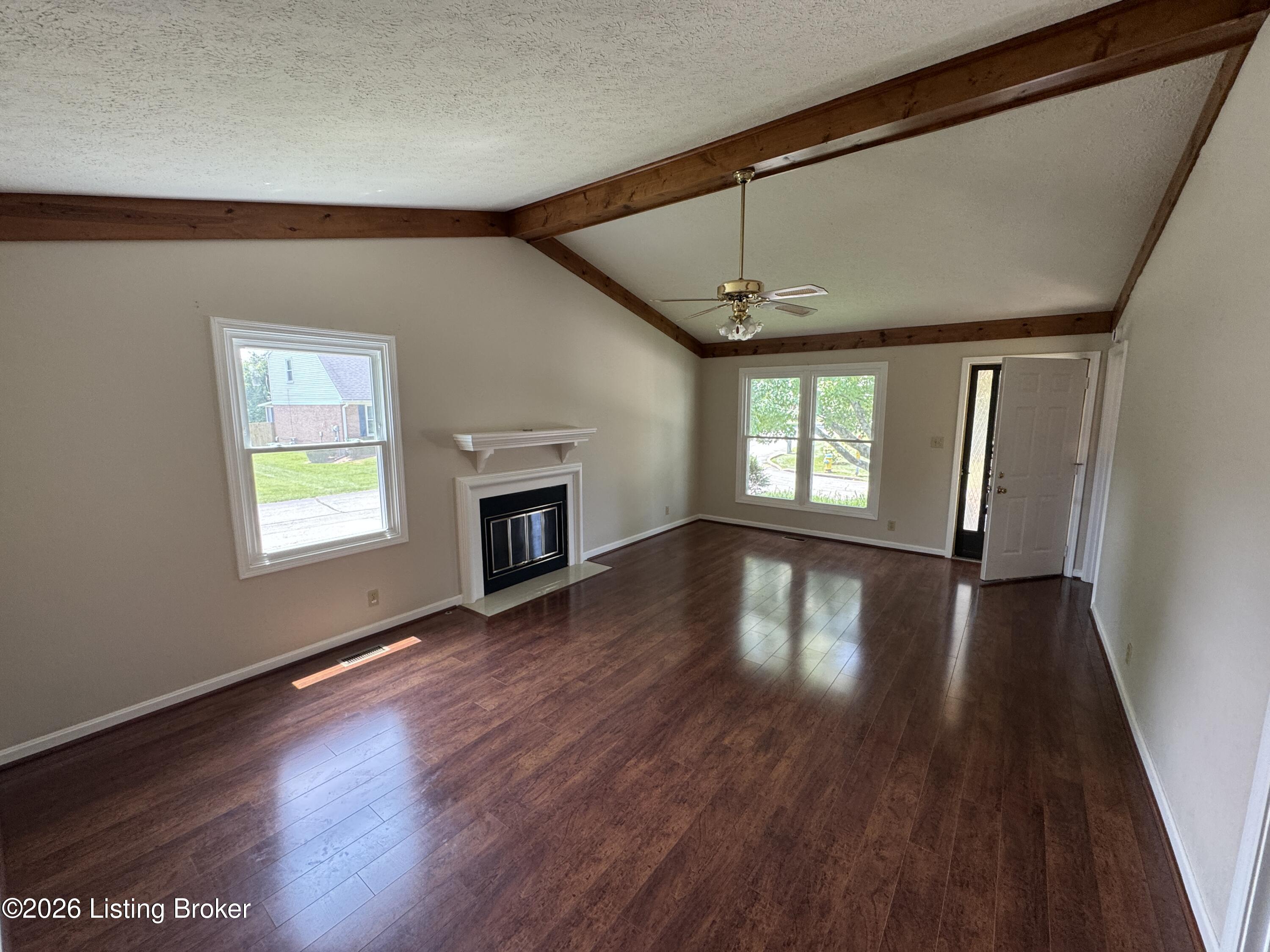 8600 Tannen Dr Property Photo 5