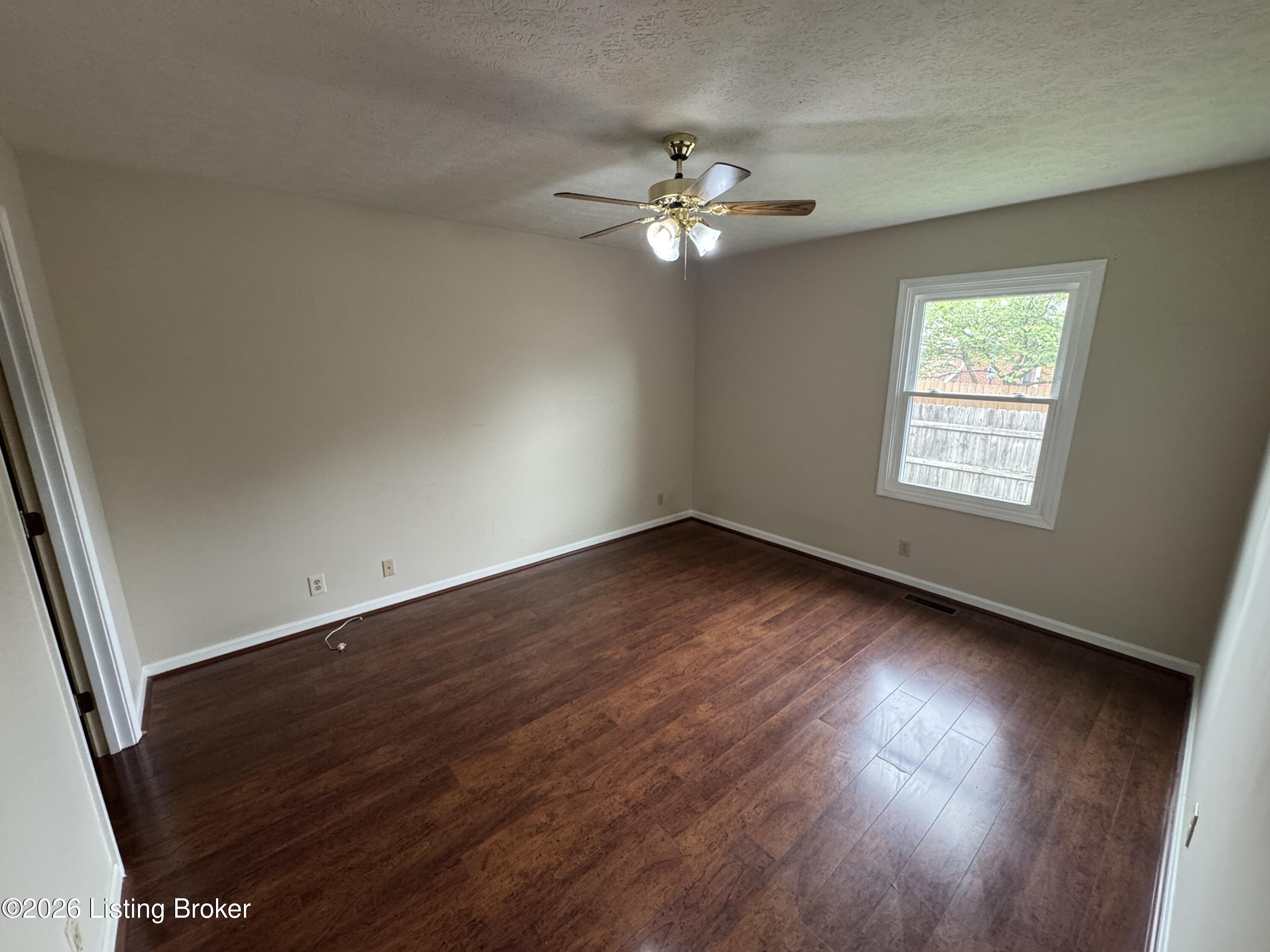 8600 Tannen Dr Property Photo 11