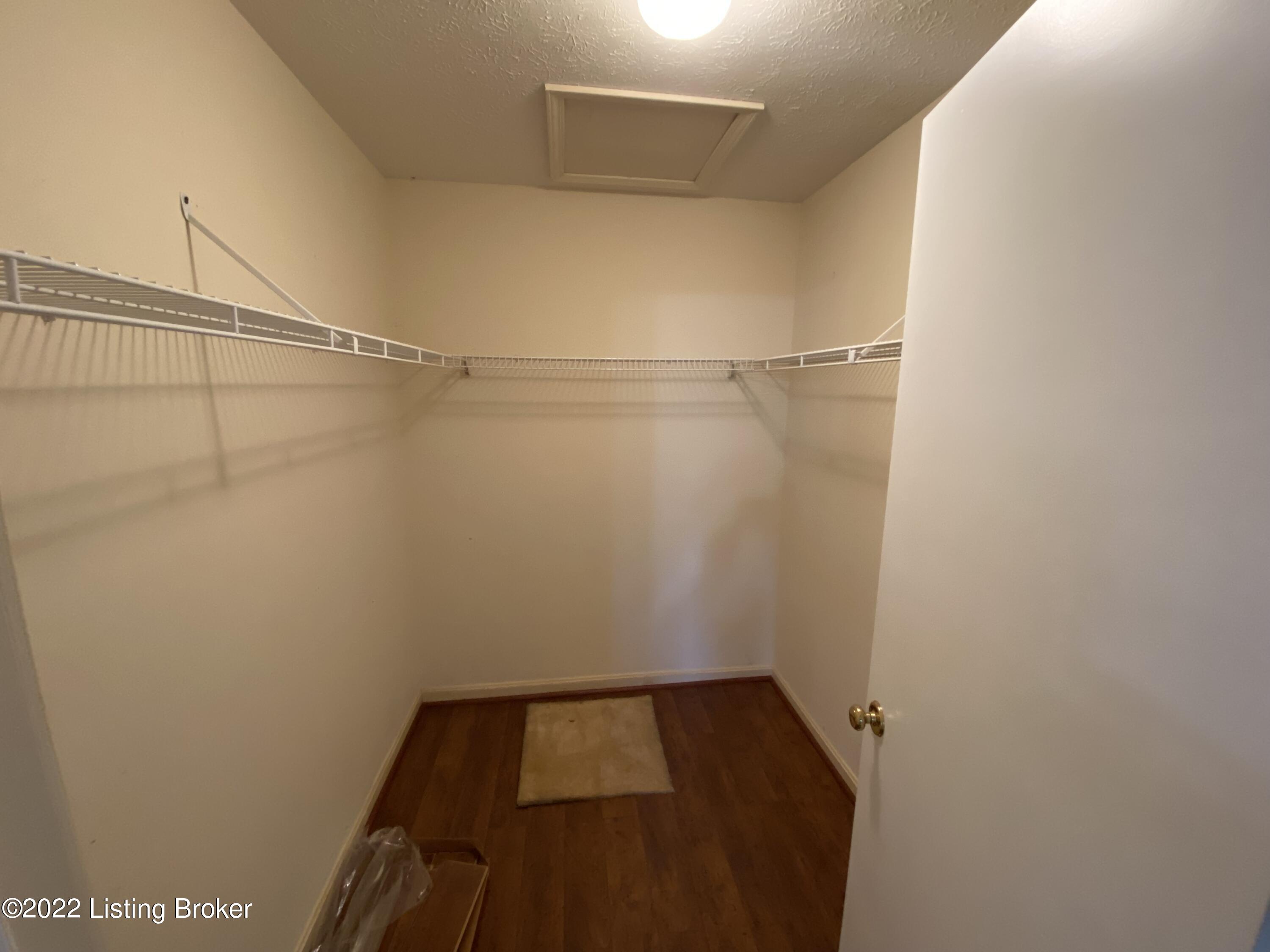 8600 Tannen Dr Property Photo 13