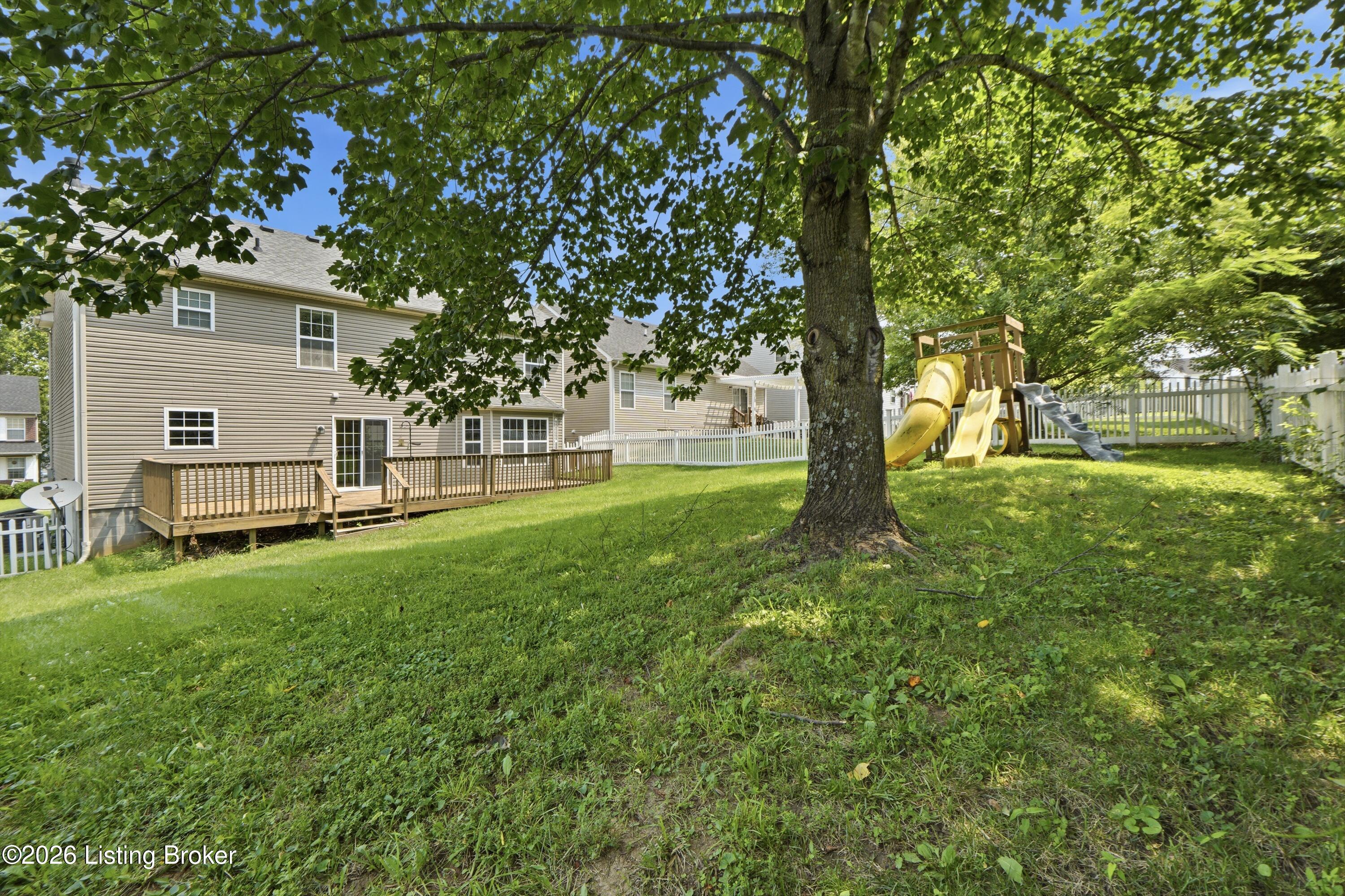 9712 Waterbrook Ct Property Photo 19
