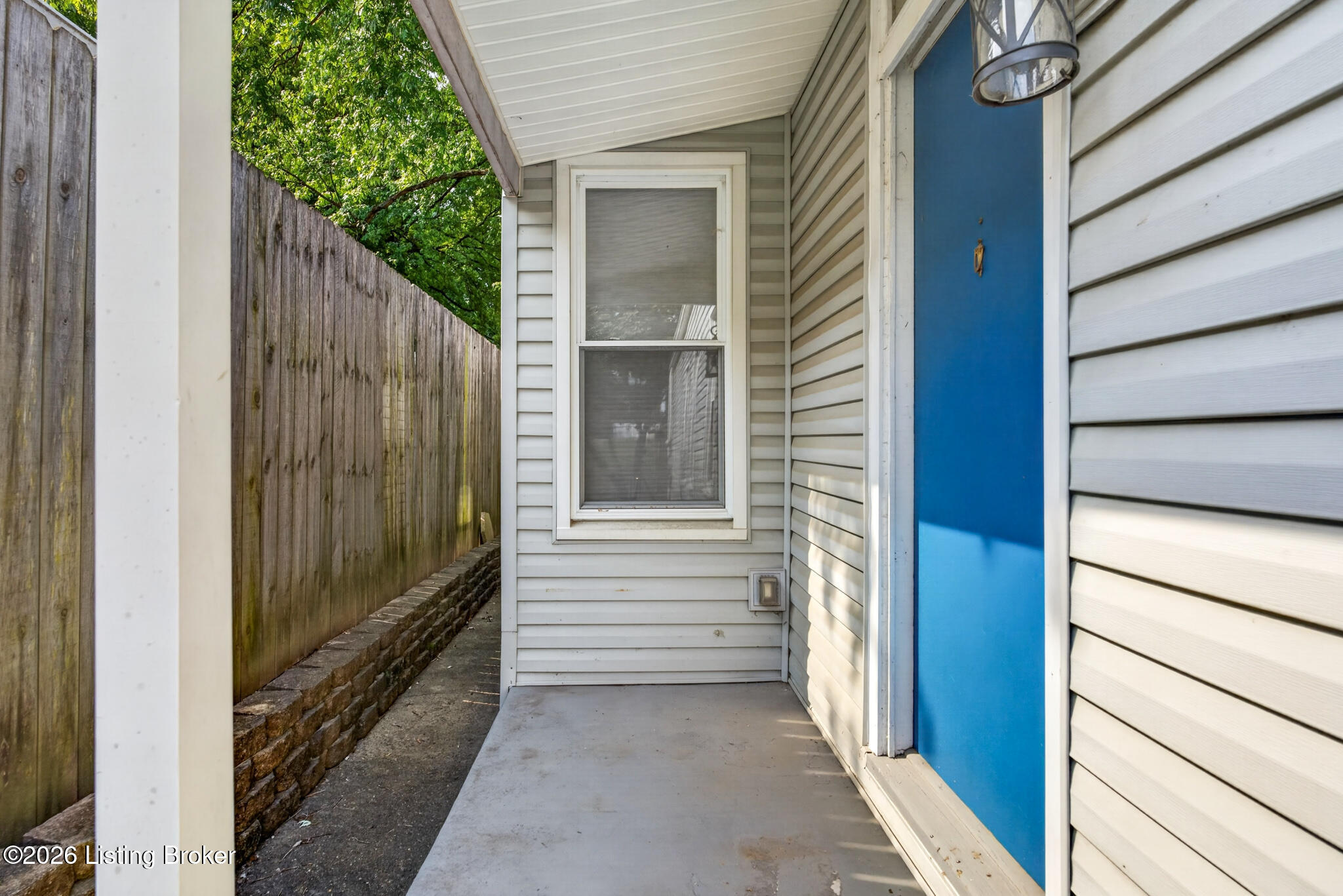1938 Payne St Property Photo 25