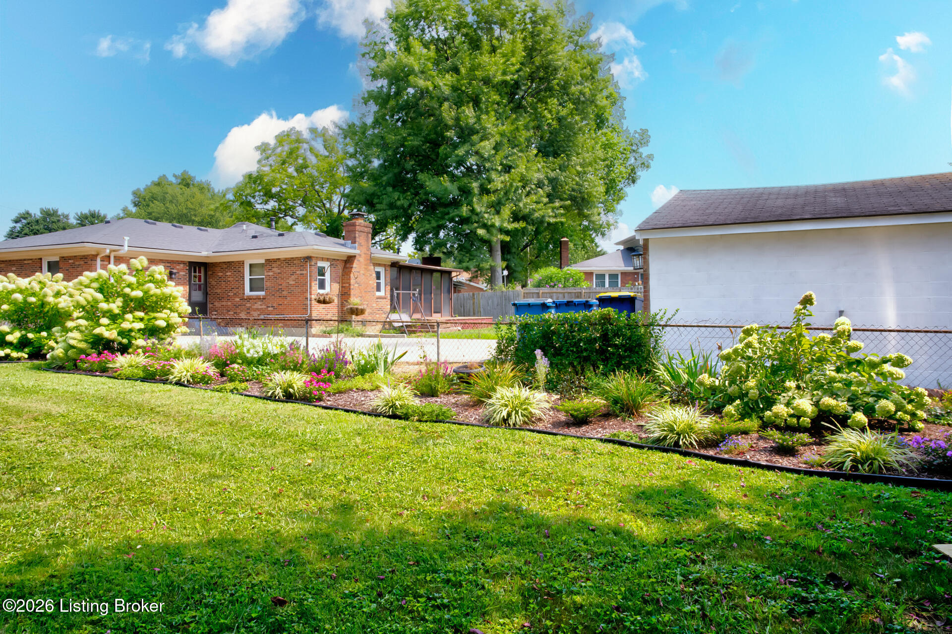 4012 Landside Dr Property Photo 41