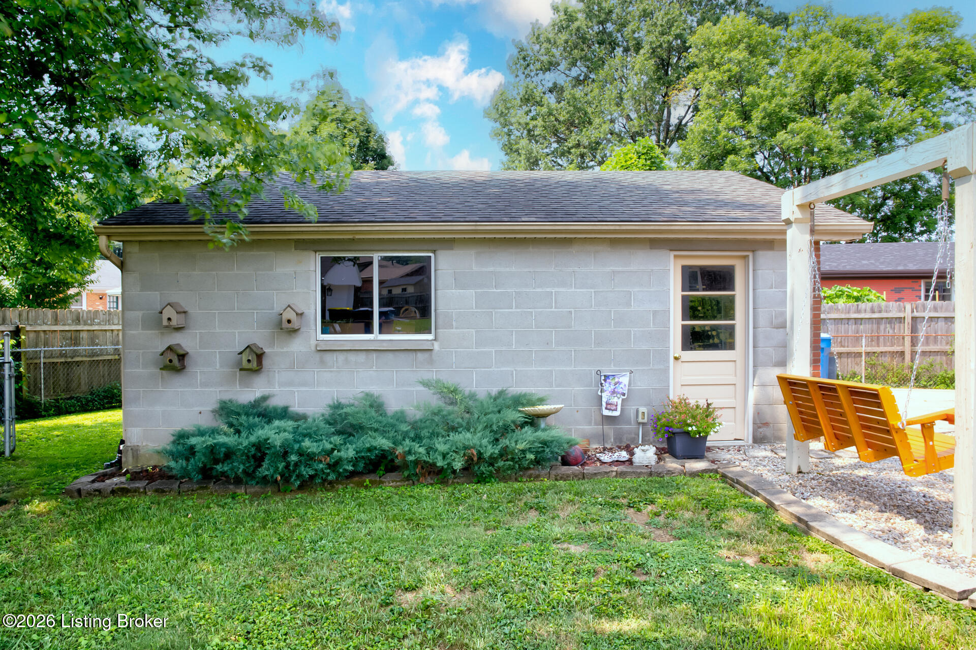 4012 Landside Dr Property Photo 45