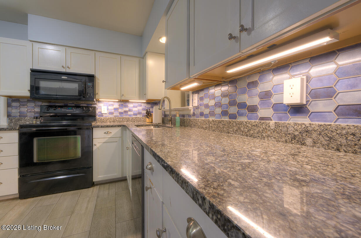 4301 Mt Vernon Rd Property Photo 9