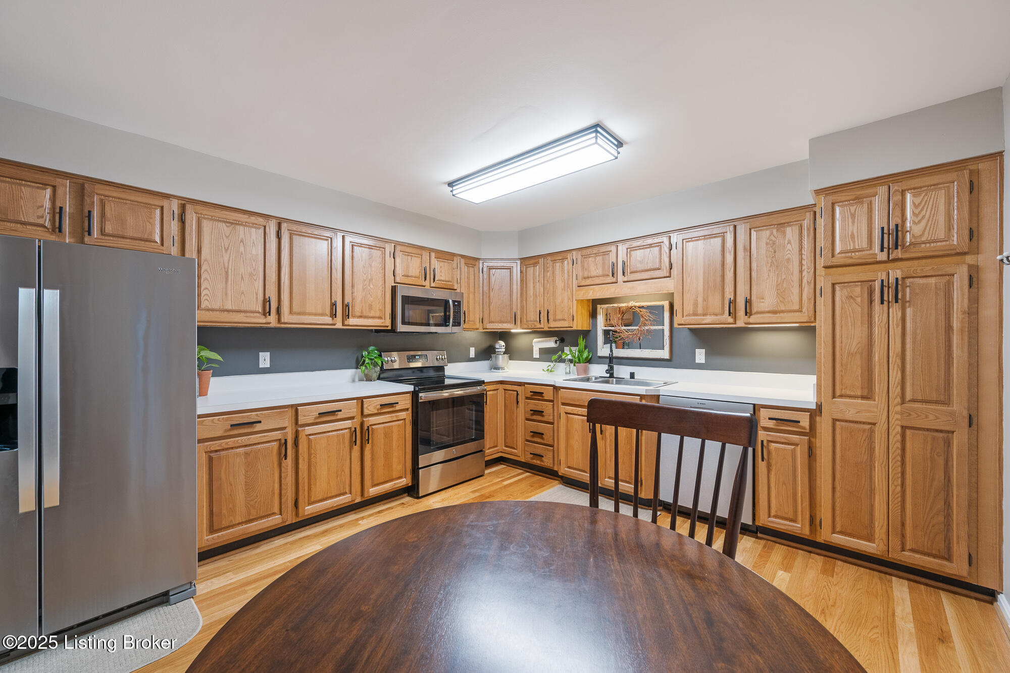 5002 Harrods Landing Dr Property Photo 10