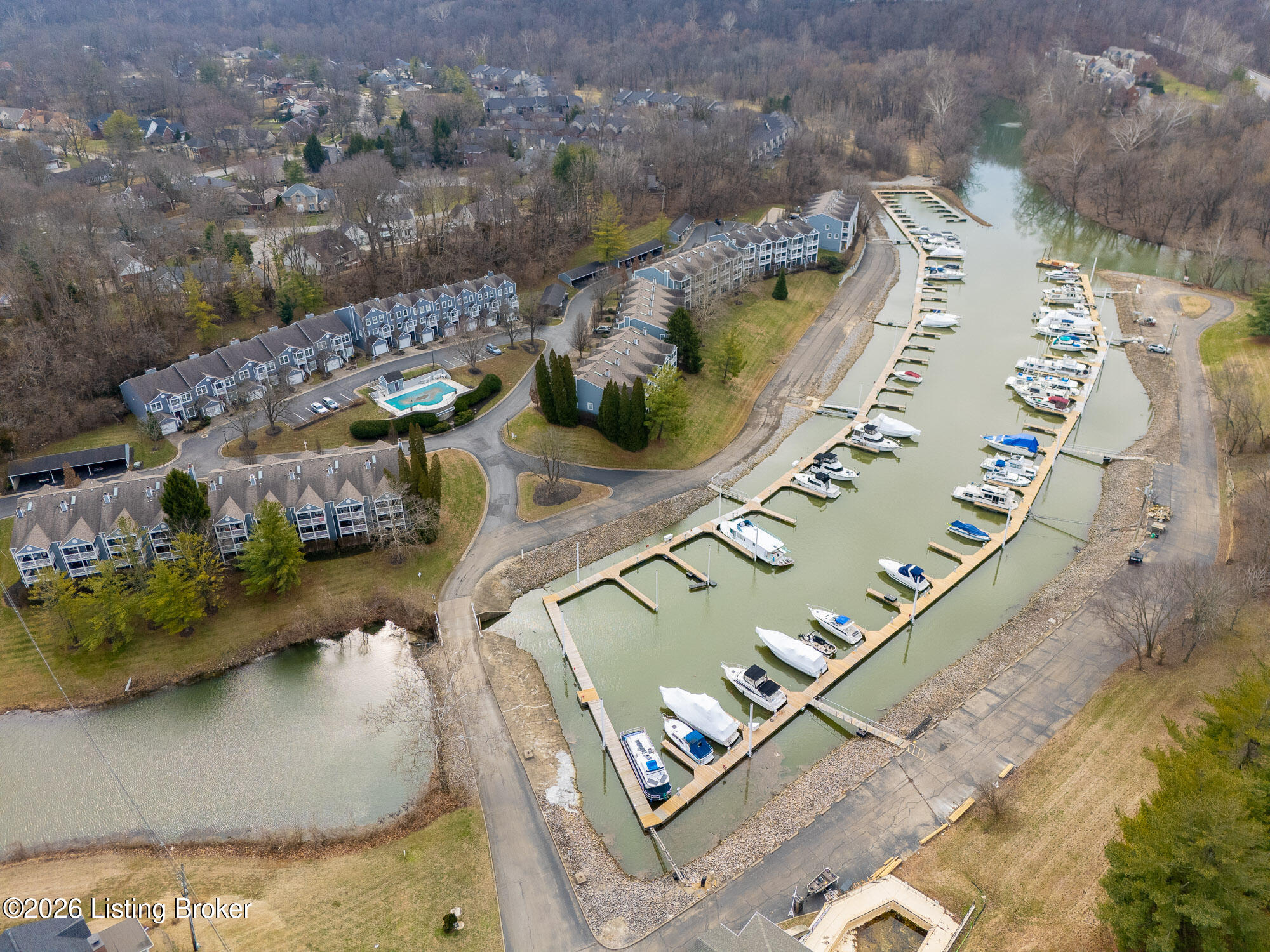 5002 Harrods Landing Dr Property Photo 48