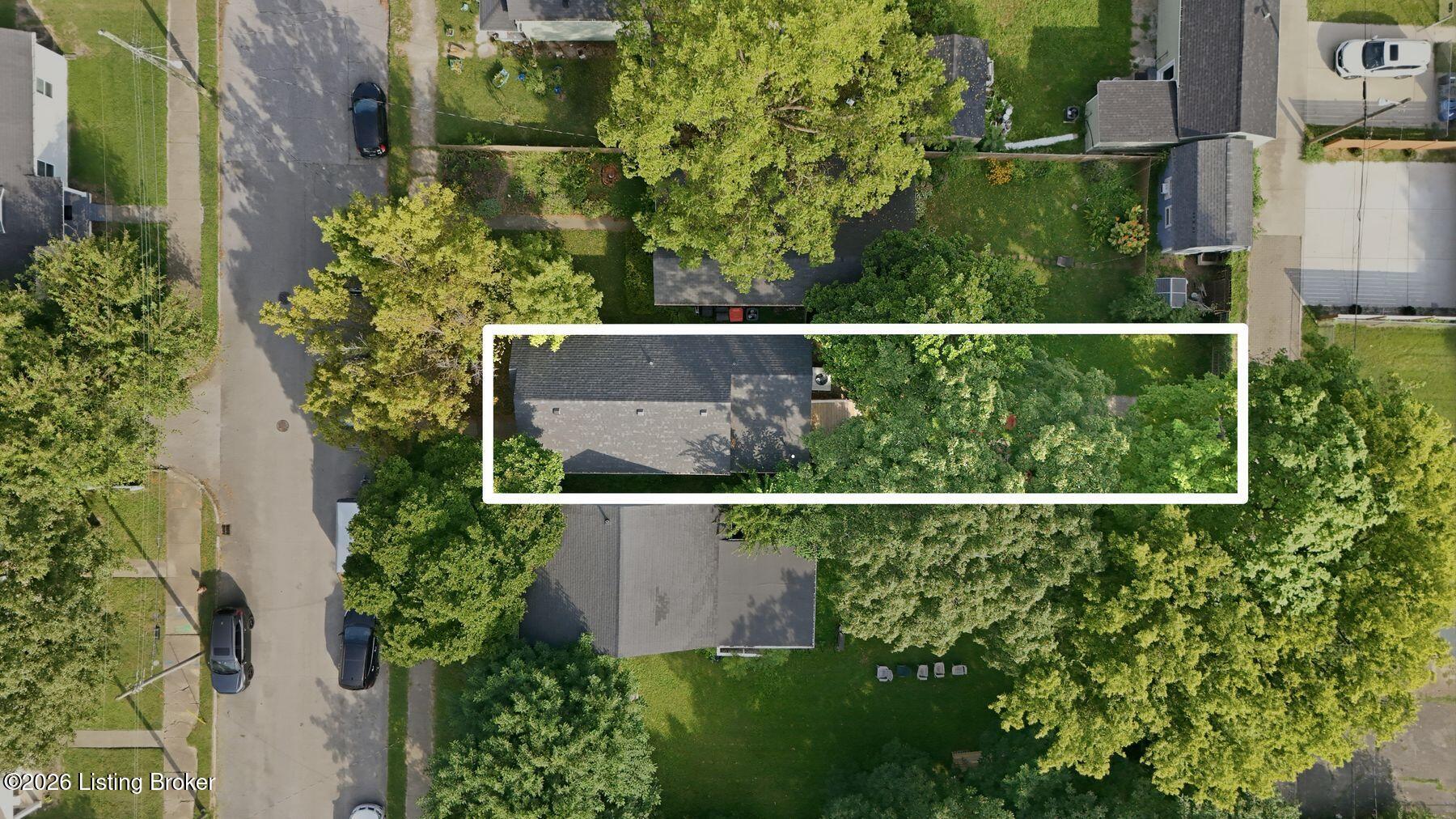 823 Forrest St Property Photo 37