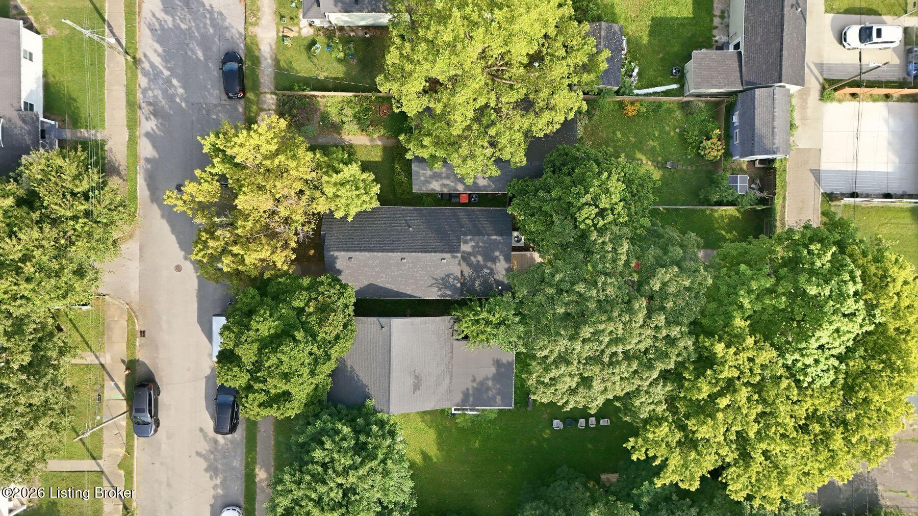 823 Forrest St Property Photo 38