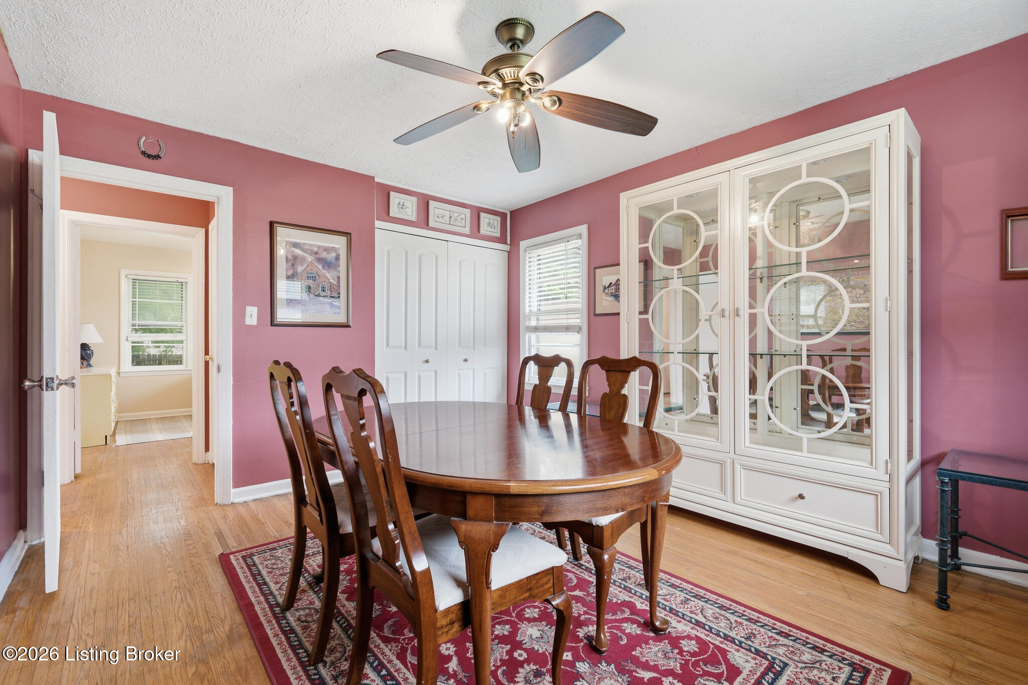 2512 Browns Ln Property Photo 16