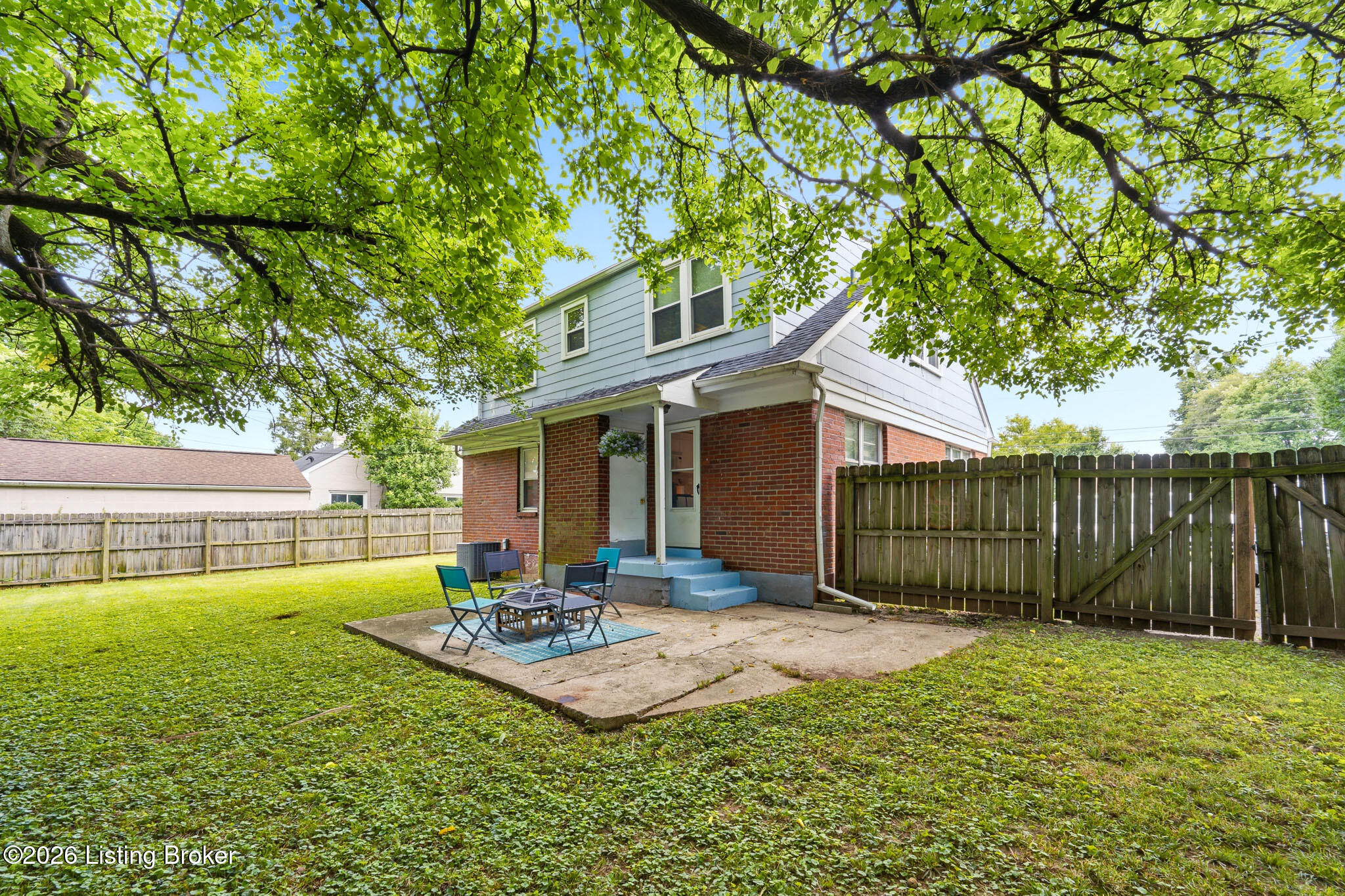 2512 Browns Ln Property Photo 31