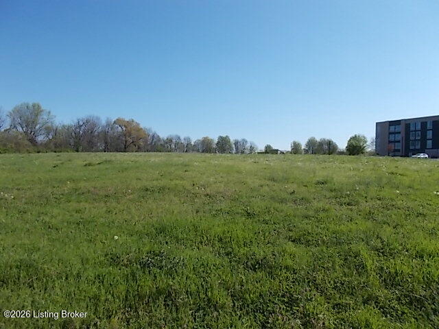 2 Creekview Ct Property Photo 3