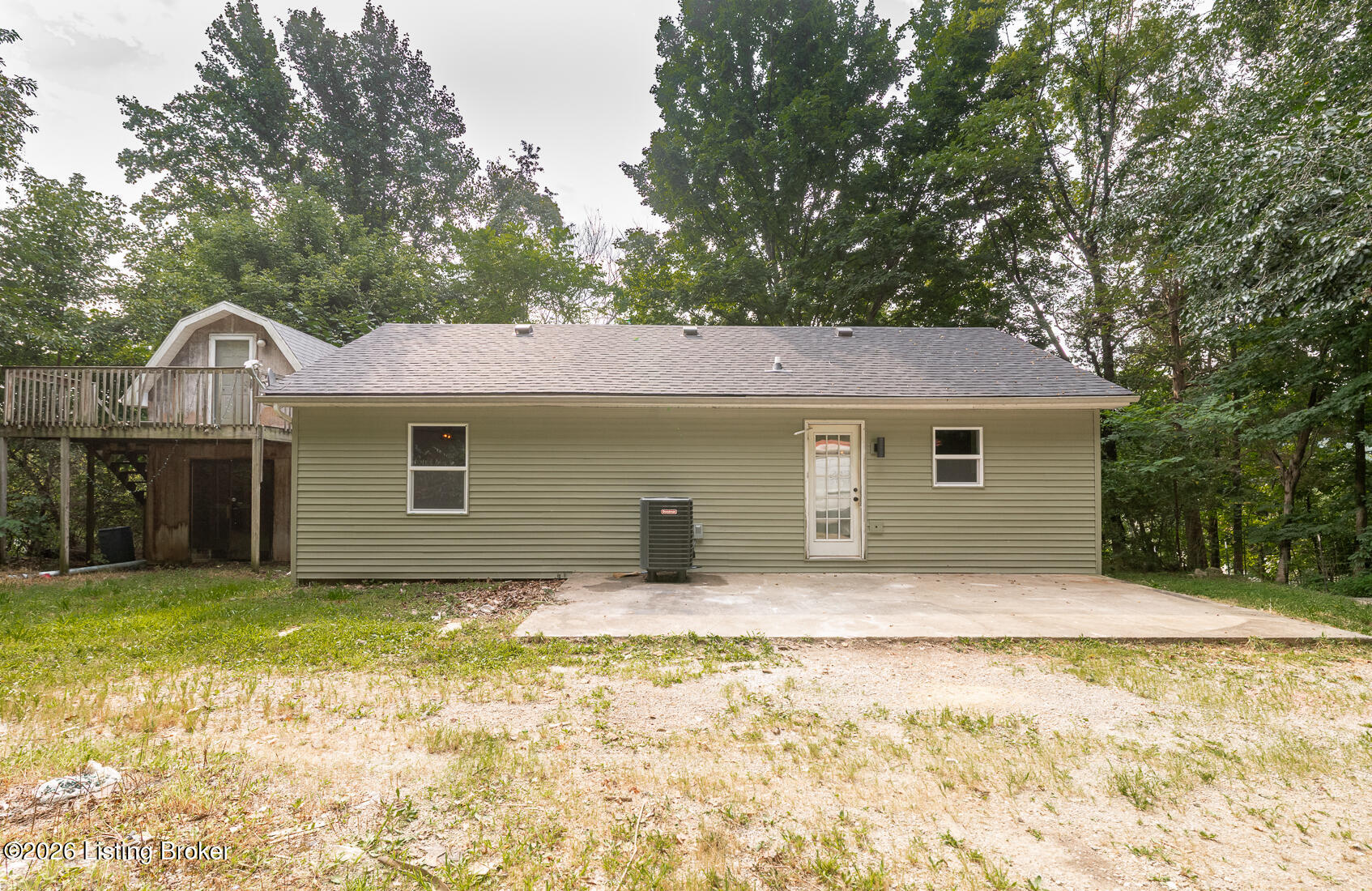 4453 Knob Creek Rd Property Photo 11
