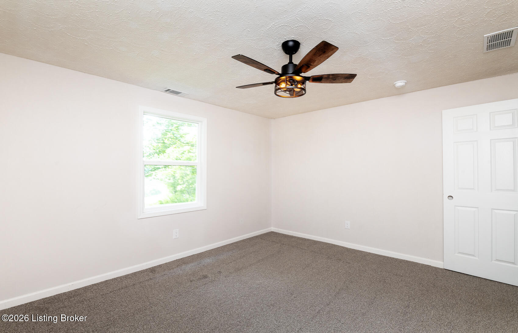 4453 Knob Creek Rd Property Photo 31