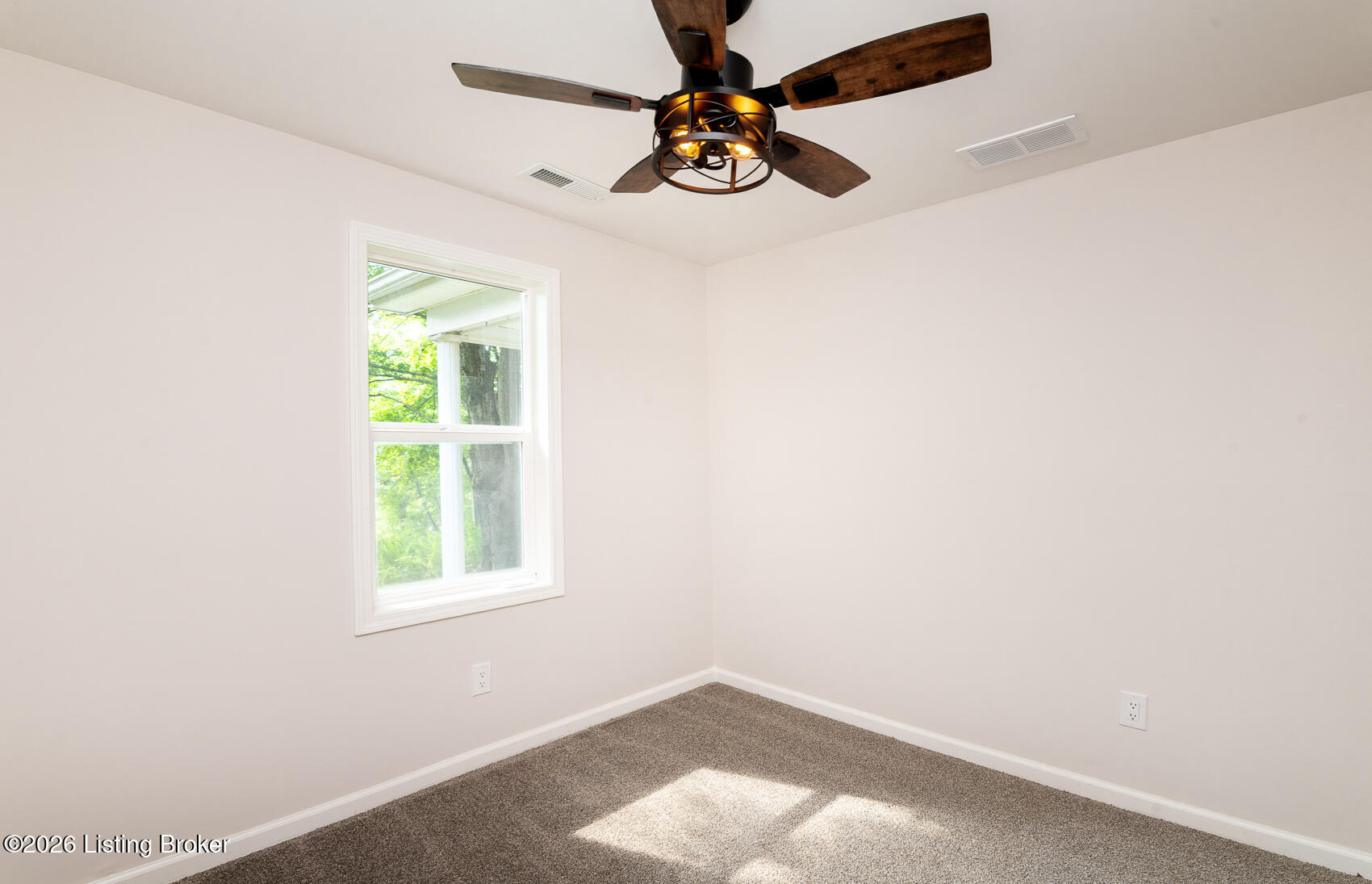 4453 Knob Creek Rd Property Photo 35