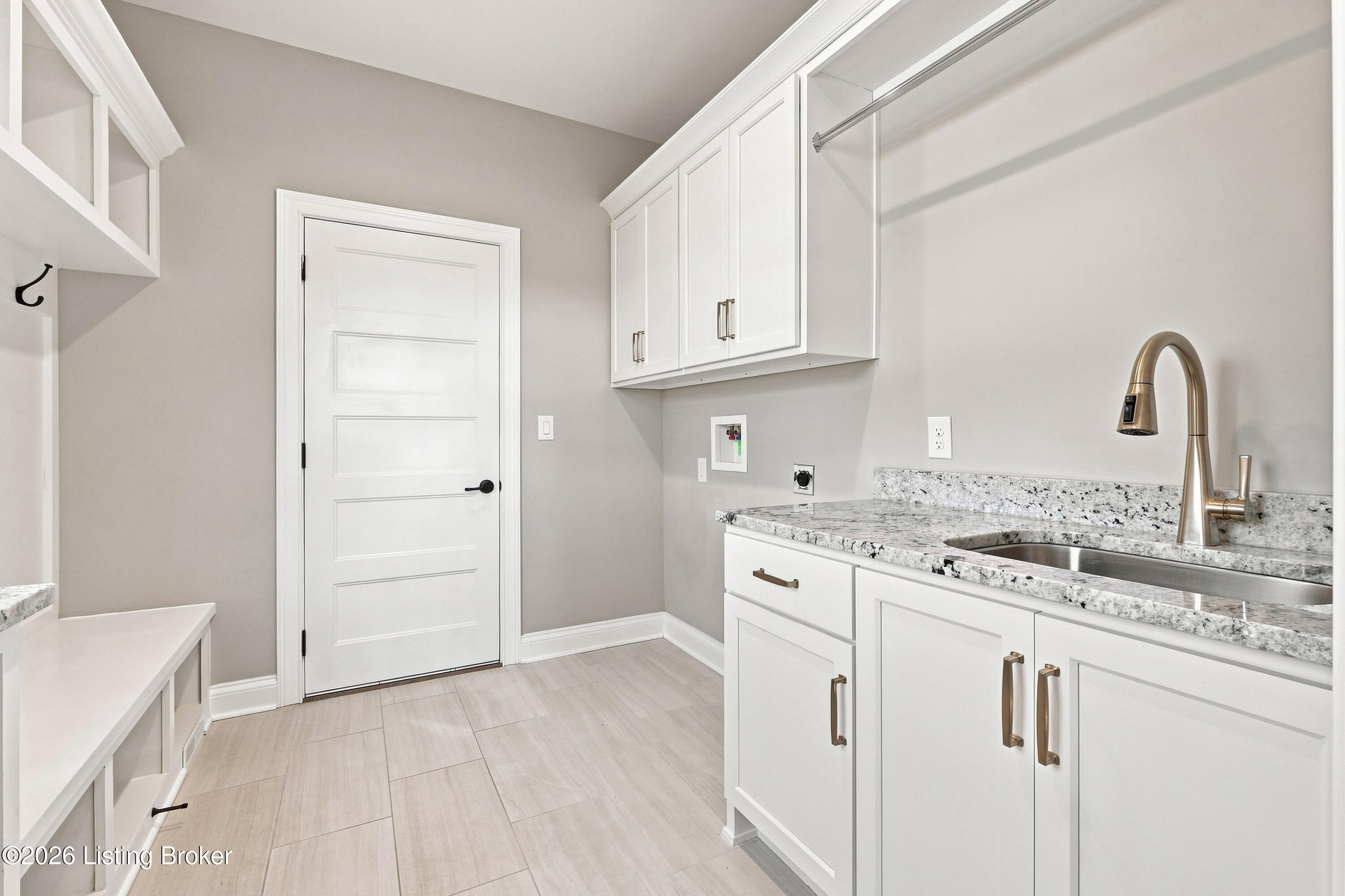 6300 Leyton Ct Property Photo 24