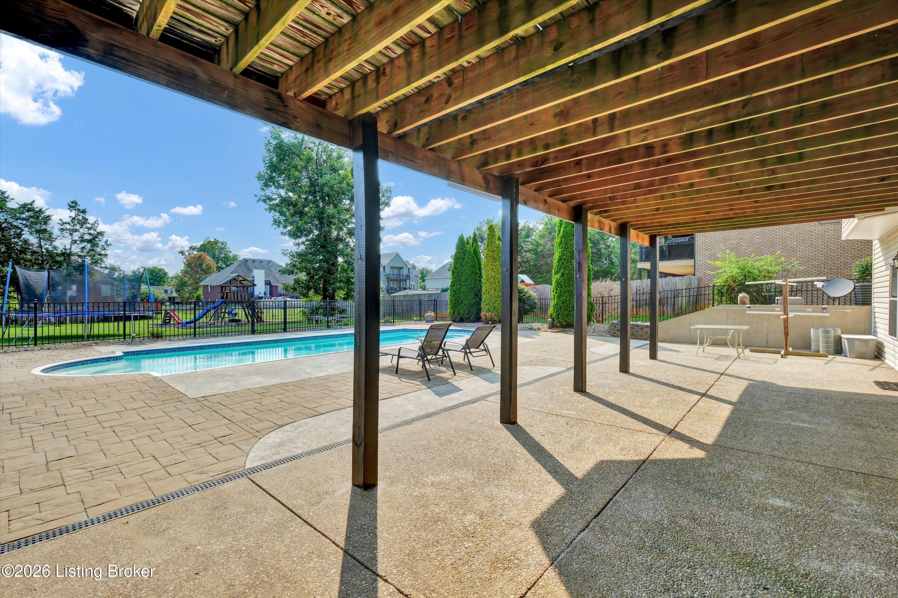 147 Hardwood Dr Property Photo 49