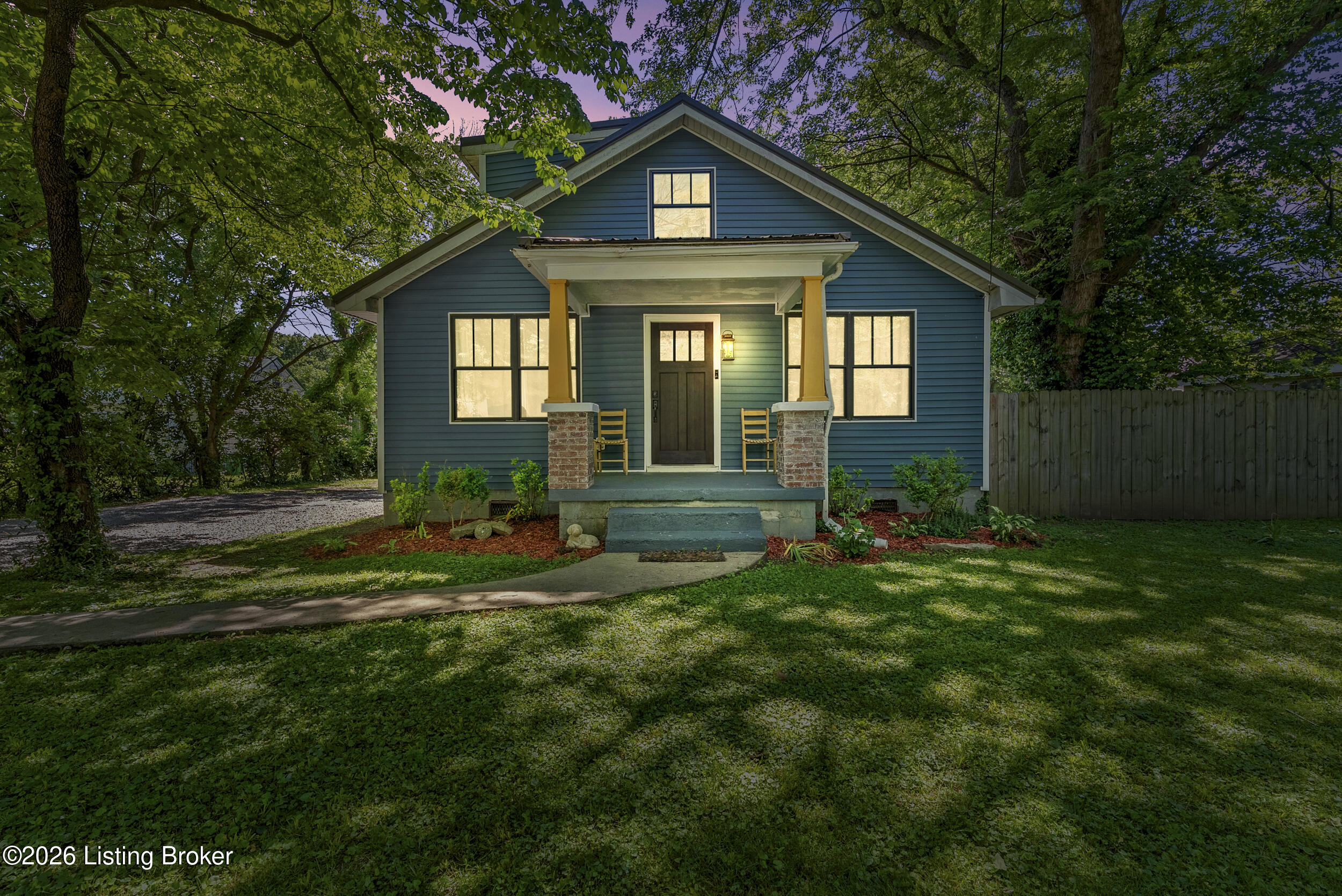 247 Walnut St Property Photo 2