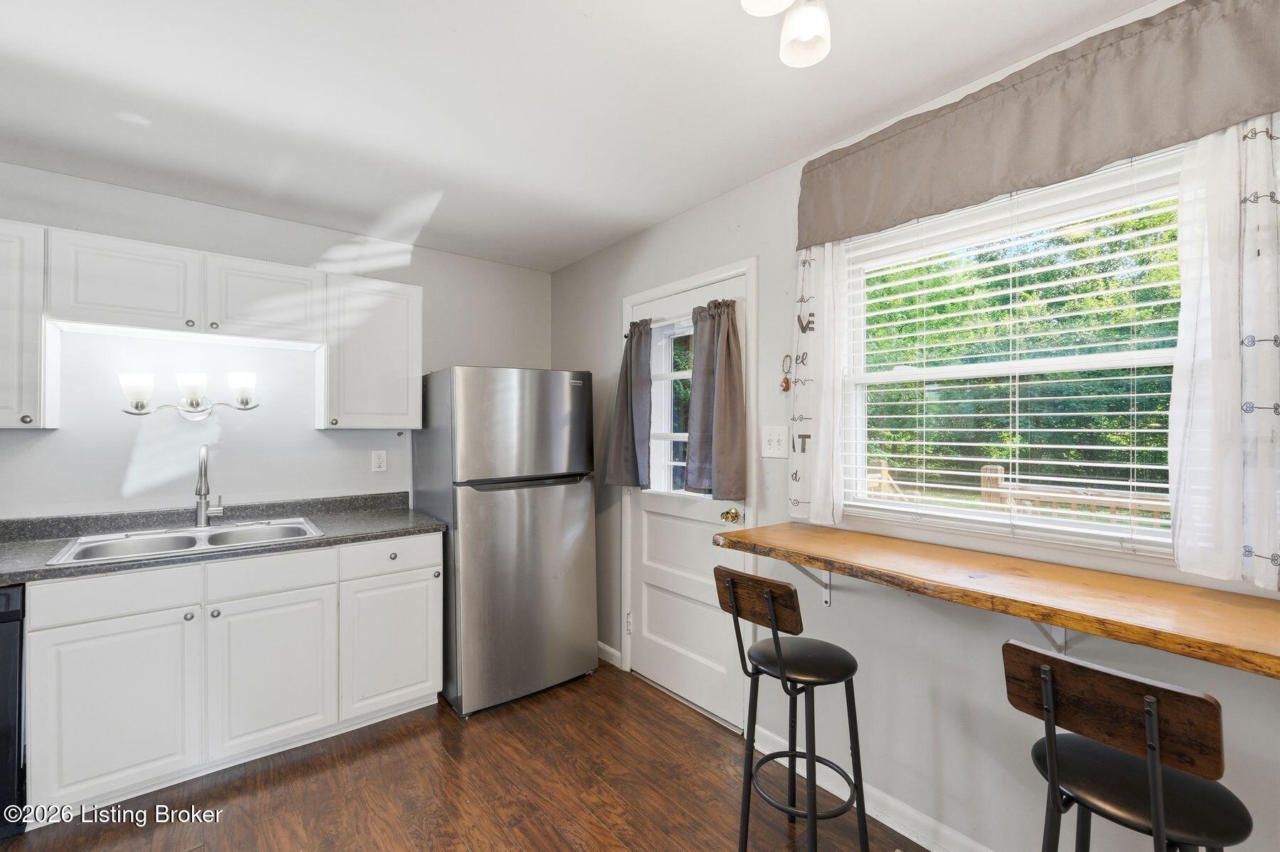 2501 Wyckford Way Property Photo 15
