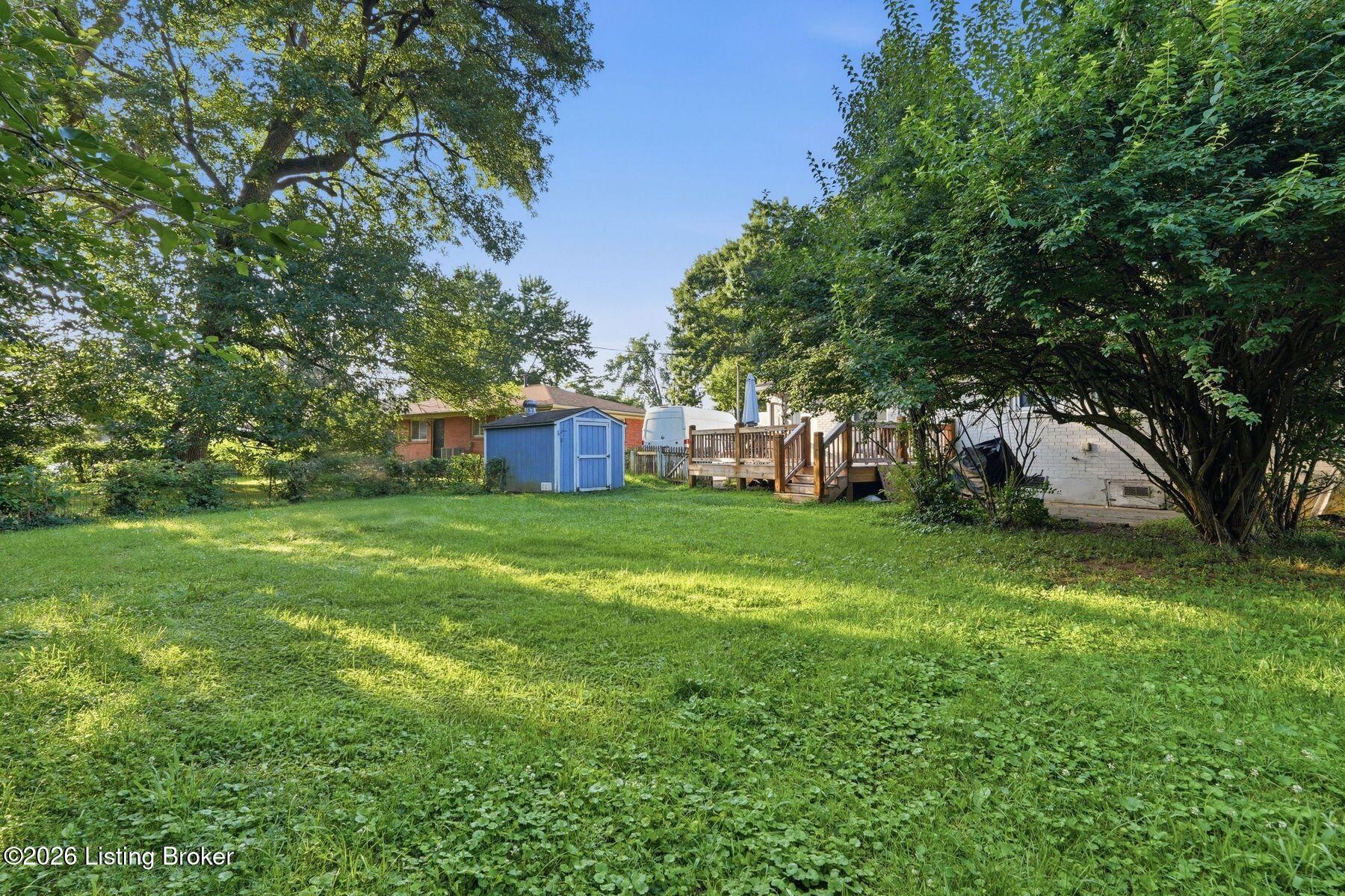 2501 Wyckford Way Property Photo 33