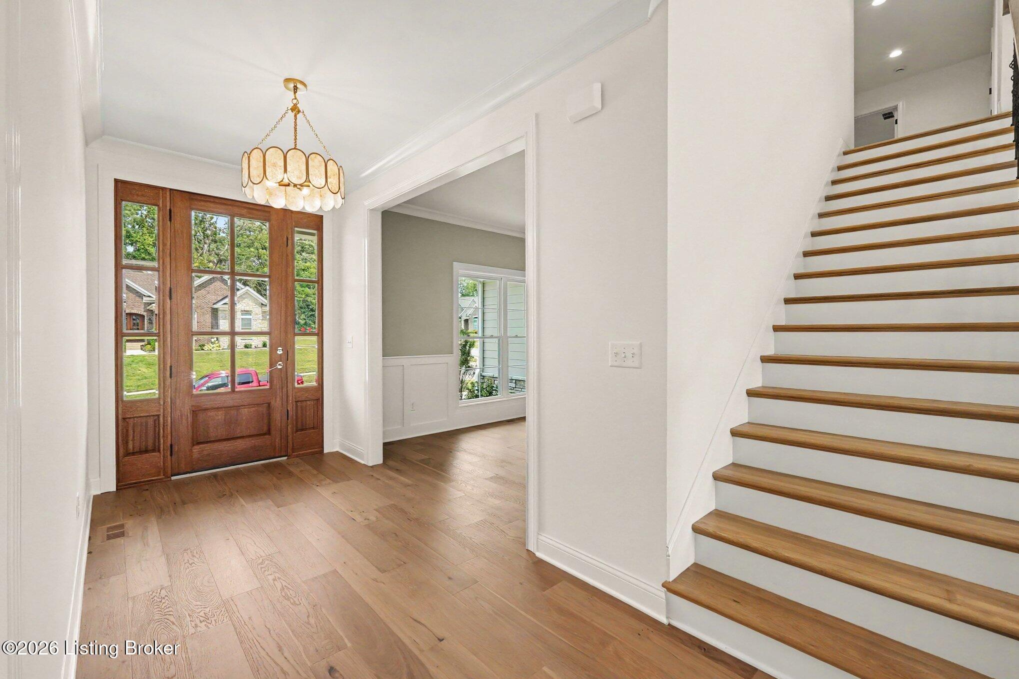 17618 Fox Spring Way Property Photo 4