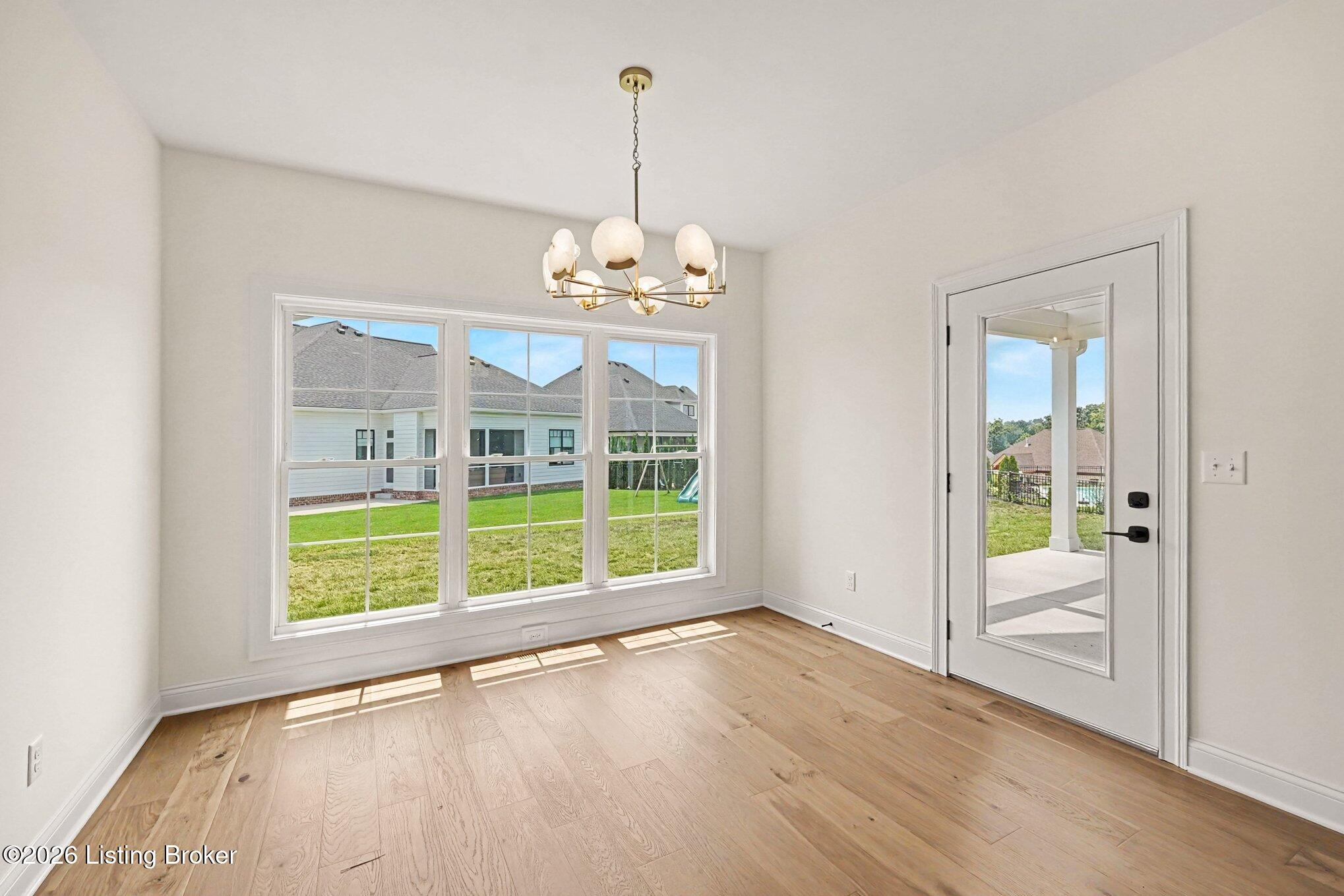 17618 Fox Spring Way Property Photo 11