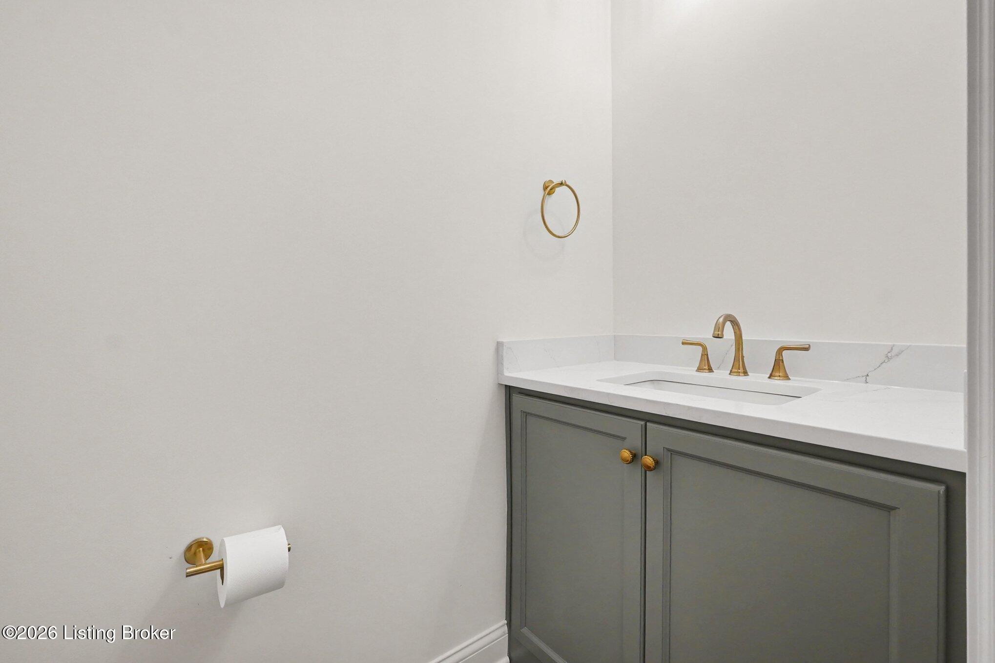 17618 Fox Spring Way Property Photo 12