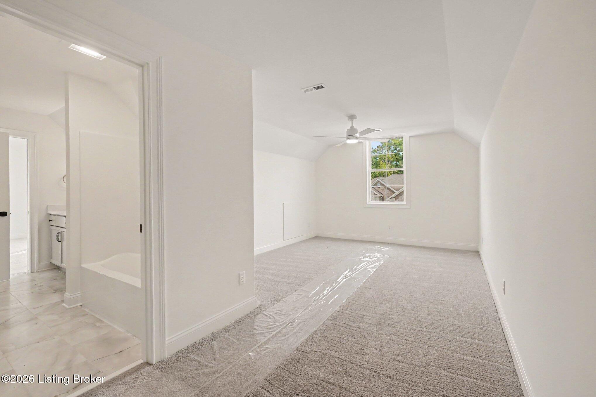17618 Fox Spring Way Property Photo 24