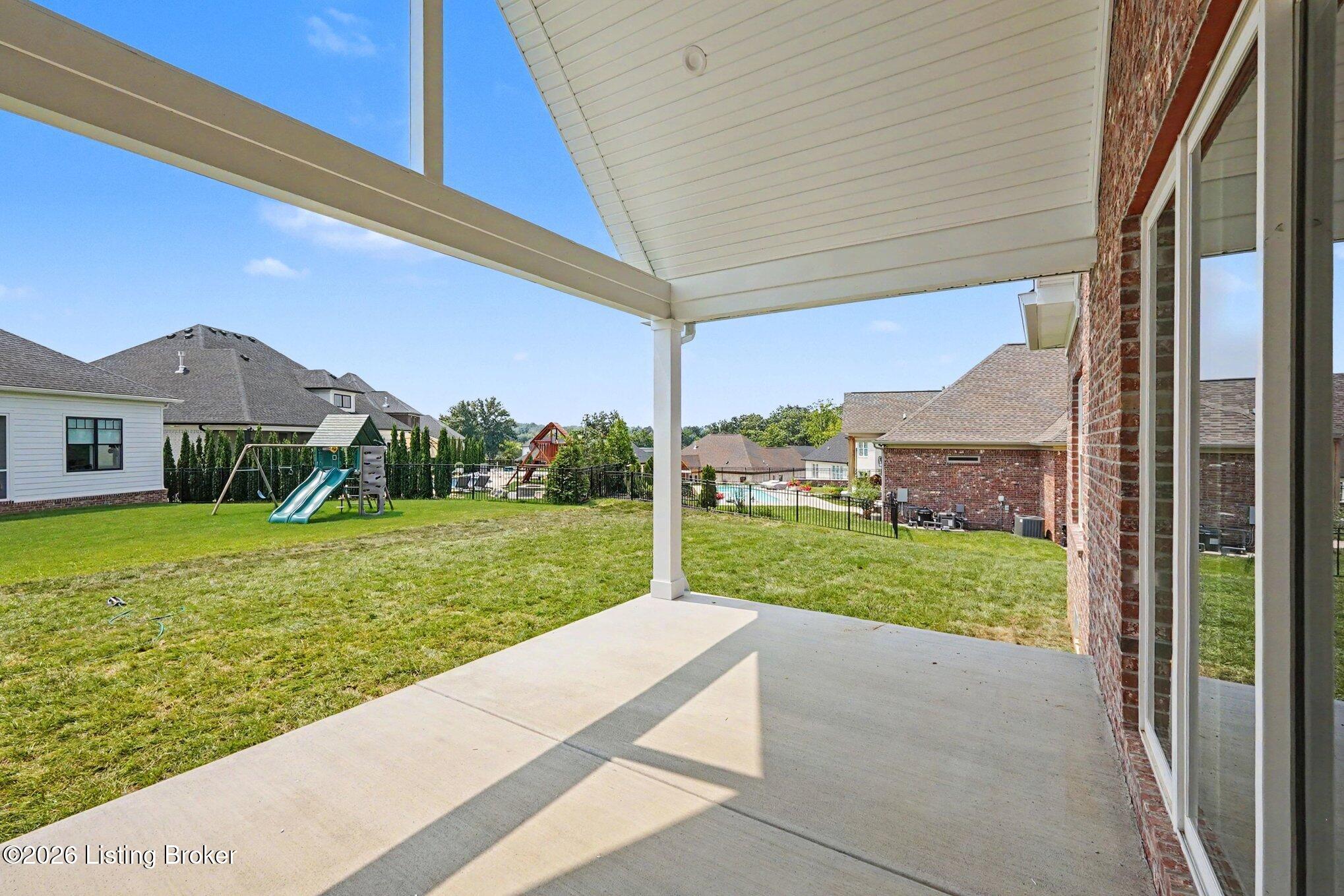 17618 Fox Spring Way Property Photo 30
