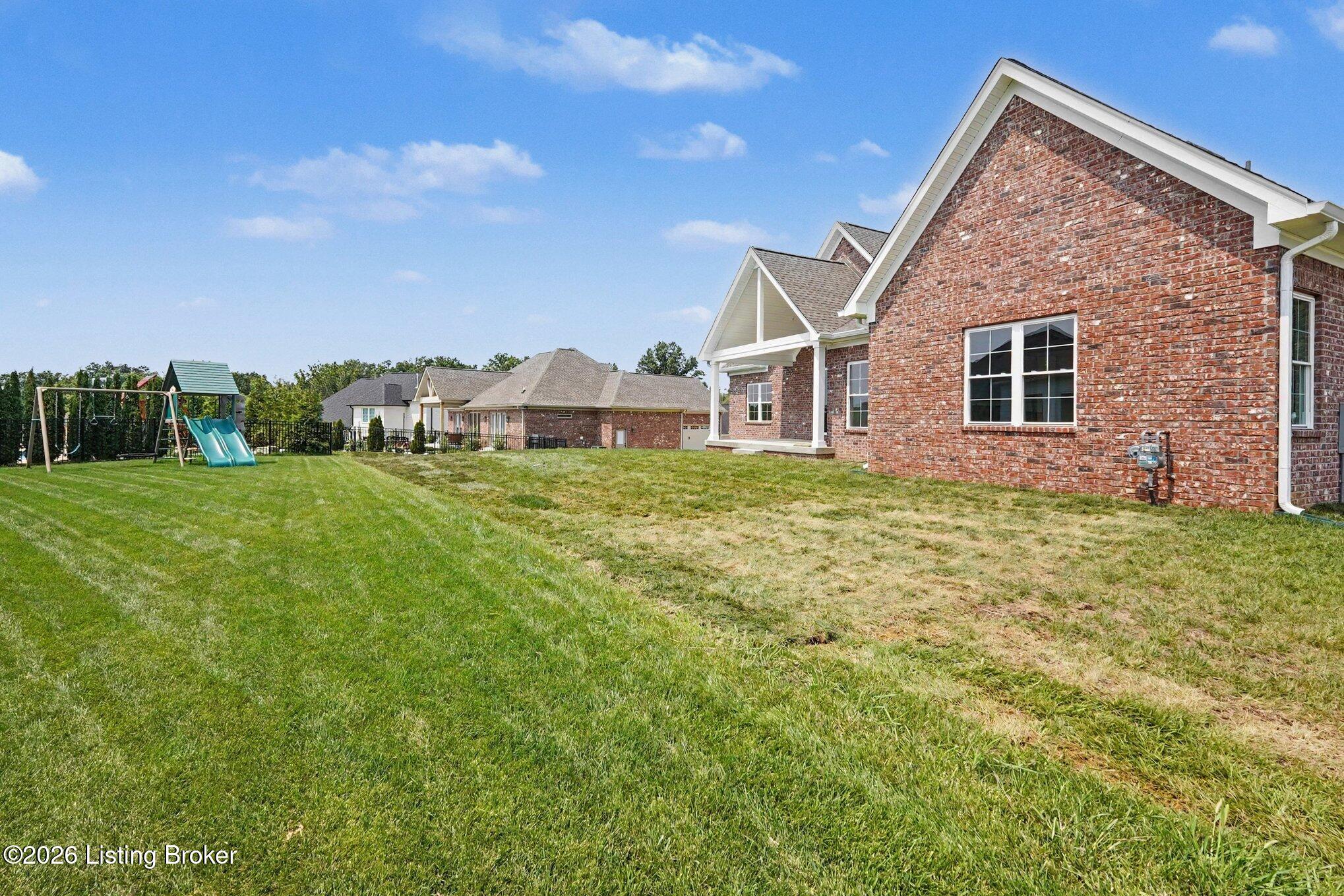 17618 Fox Spring Way Property Photo 33