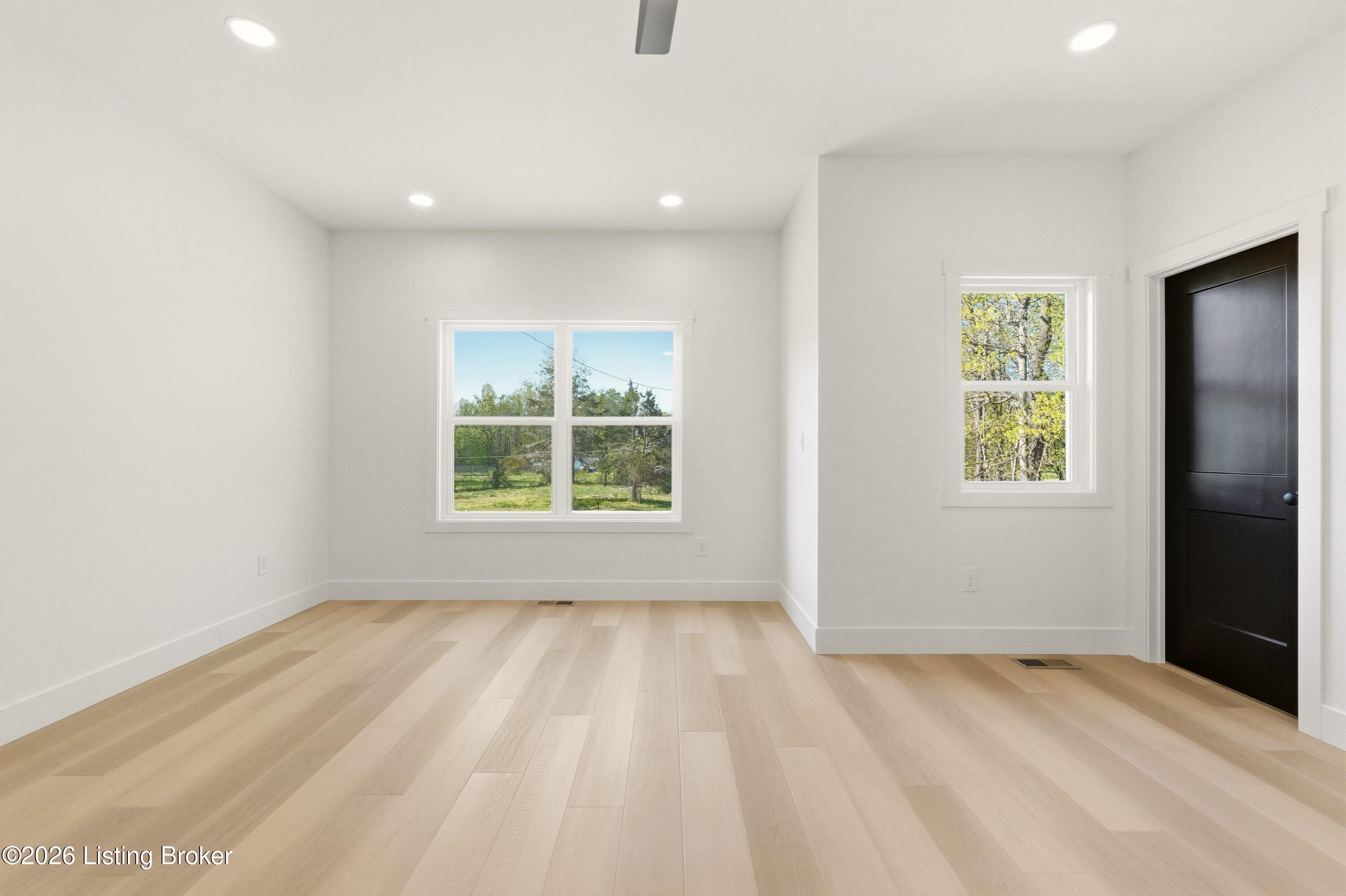 6592 Sylvania No 6 Rd Property Photo 15