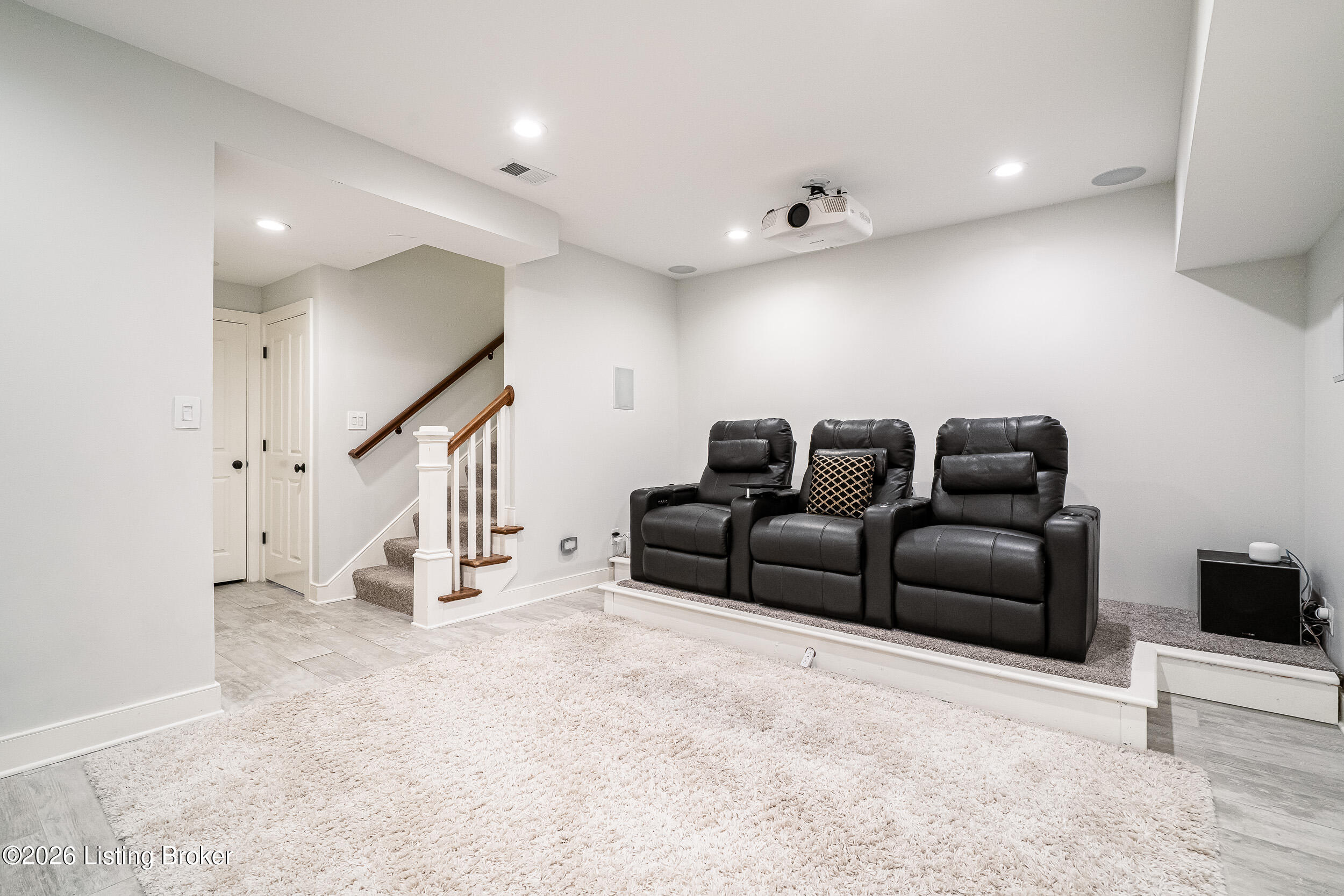 9513 Indian Pipe Ln Property Photo 39