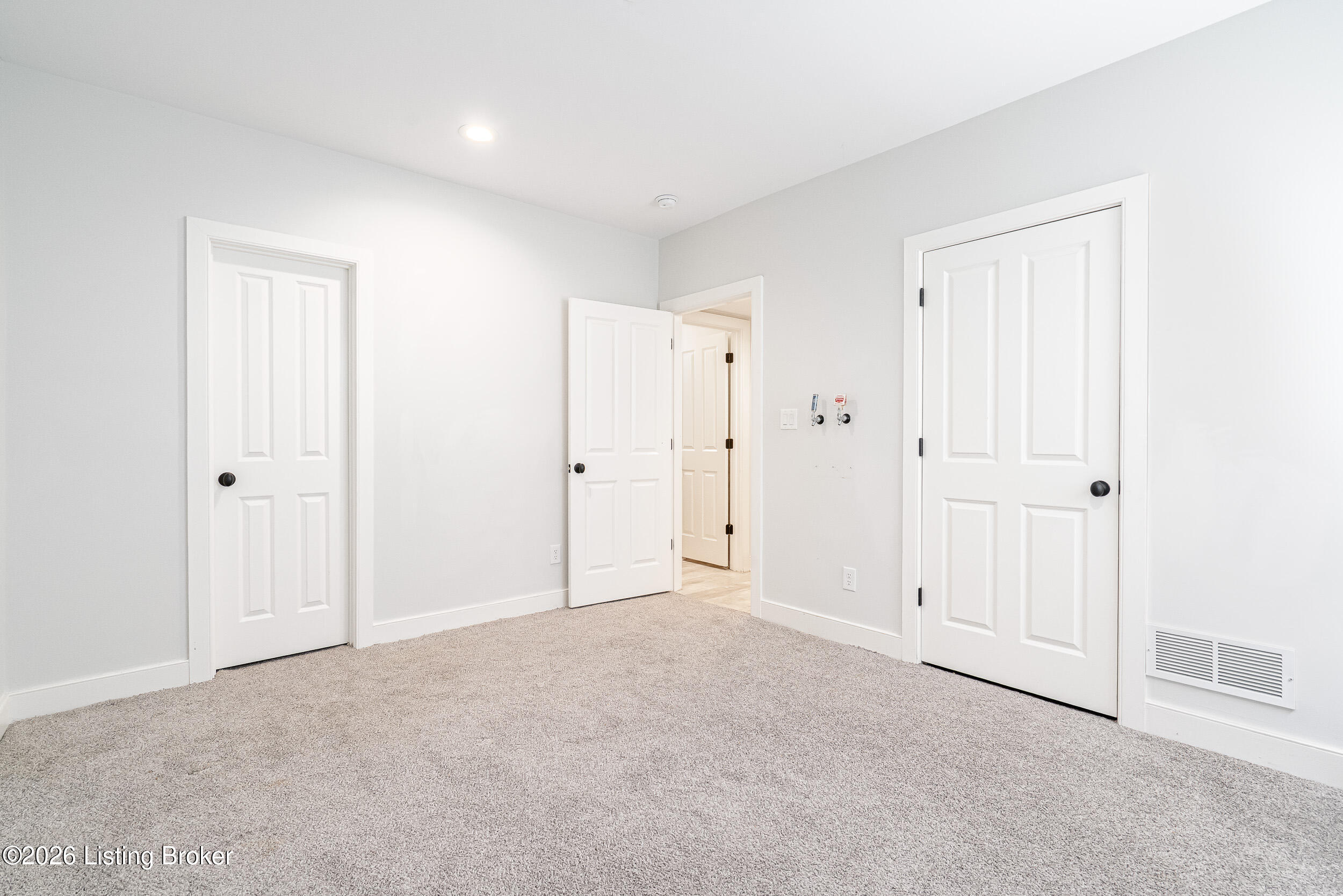 9513 Indian Pipe Ln Property Photo 47