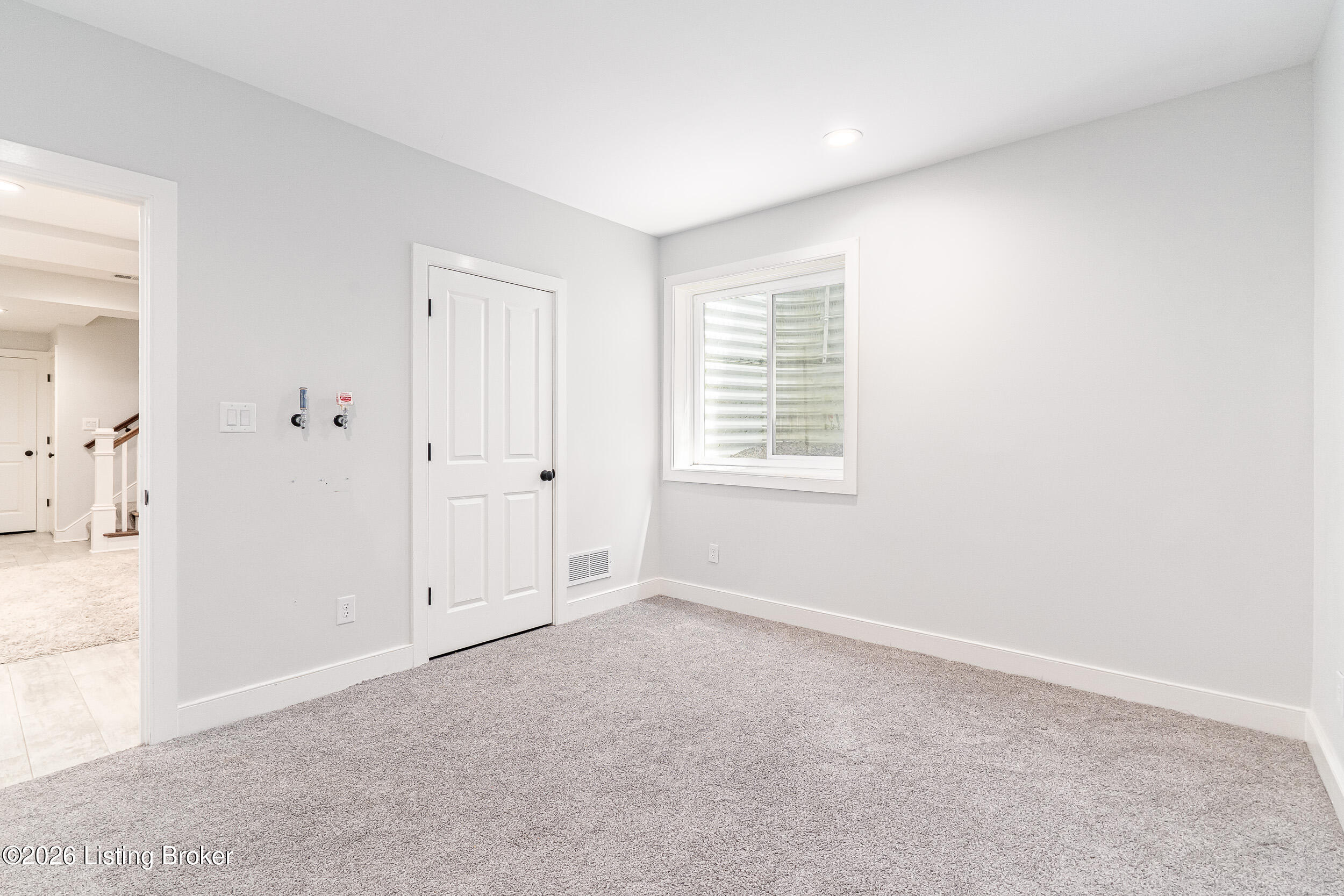 9513 Indian Pipe Ln Property Photo 48