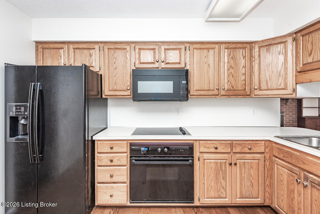 2311 Pikes Peak Blvd Property Photo 10