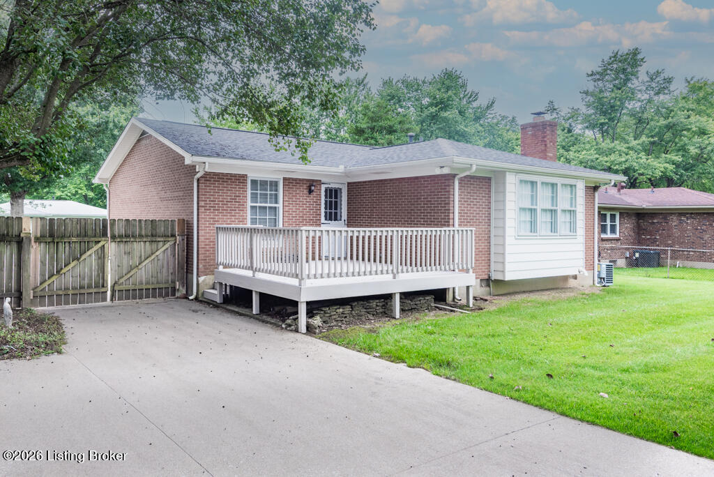 2311 Pikes Peak Blvd Property Photo 30