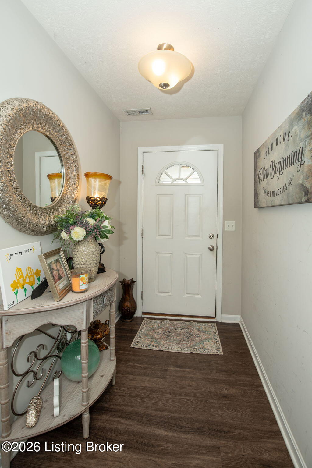 111 Gadwall Ct Property Photo 4