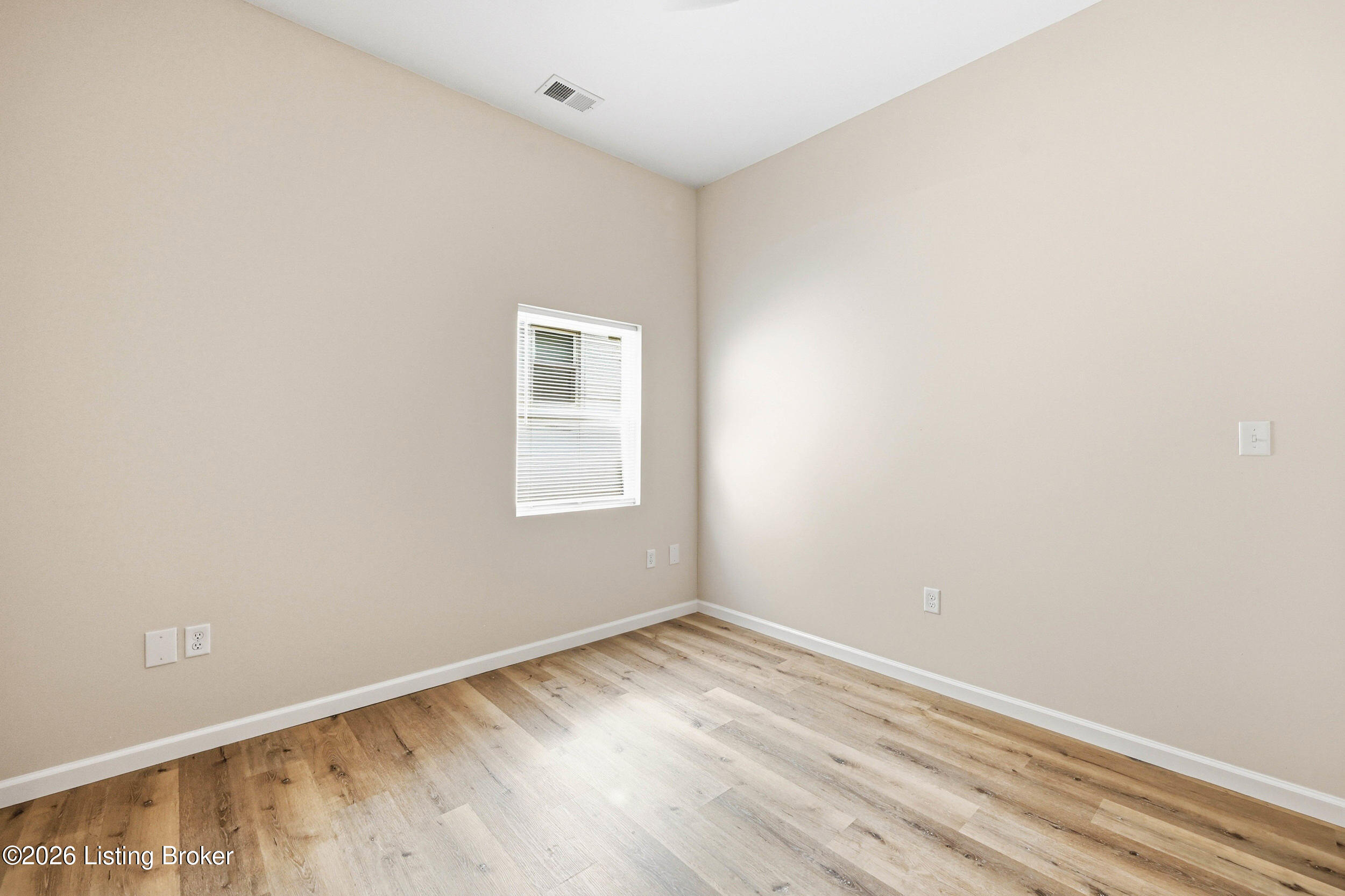 1551 Dumesnil St Property Photo 16
