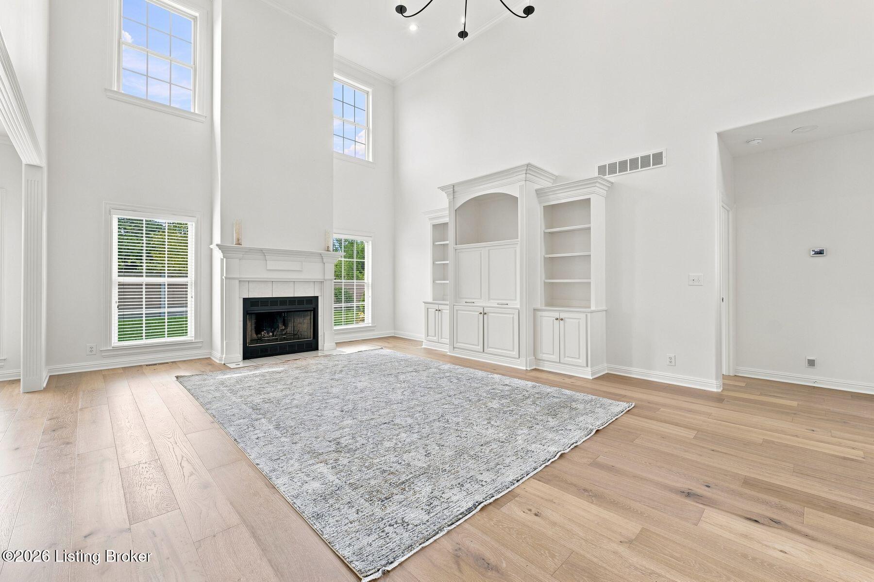 5304 Wolfpen Woods Dr Property Photo 4