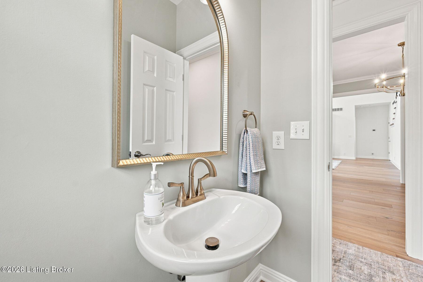5304 Wolfpen Woods Dr Property Photo 25