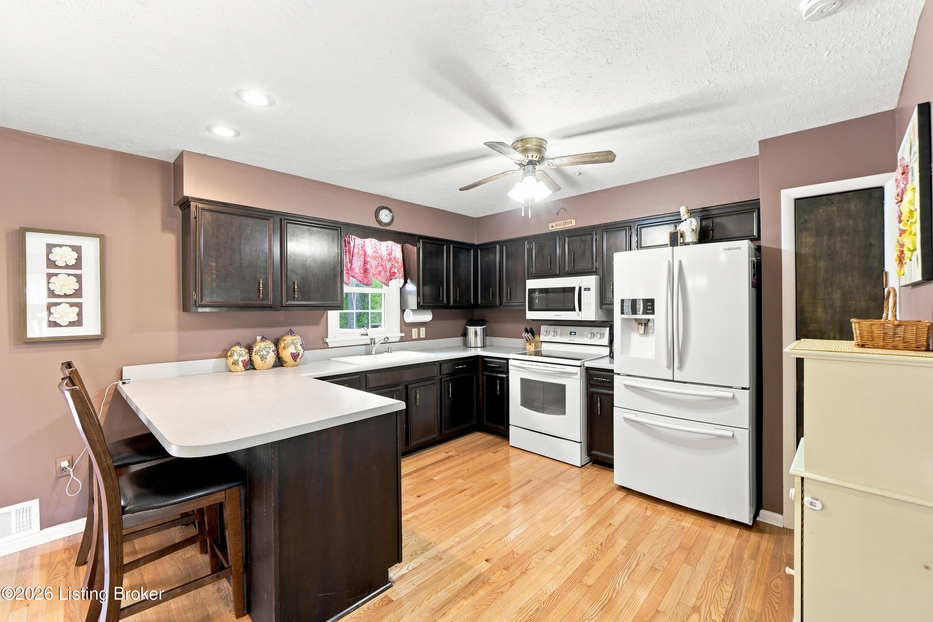 7304 Oswego Cir Property Photo 12