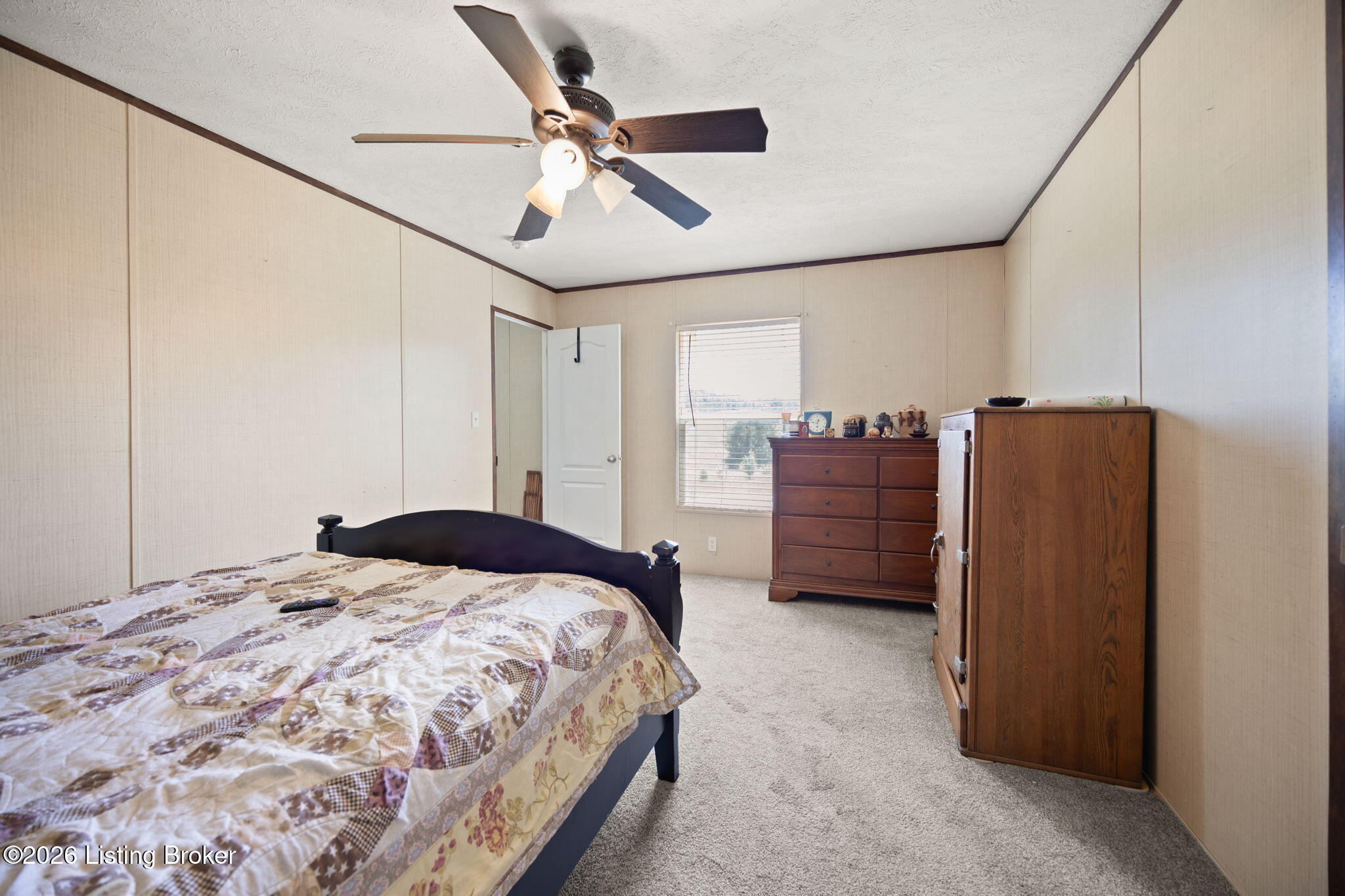 24 Apple Way Property Photo 18