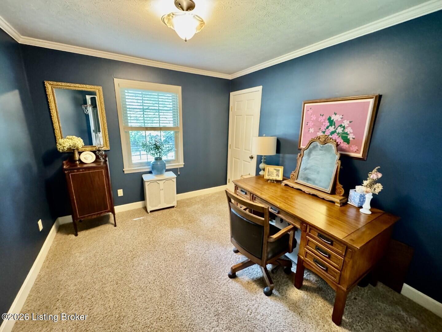 316 E Grundy Ave Property Photo 22