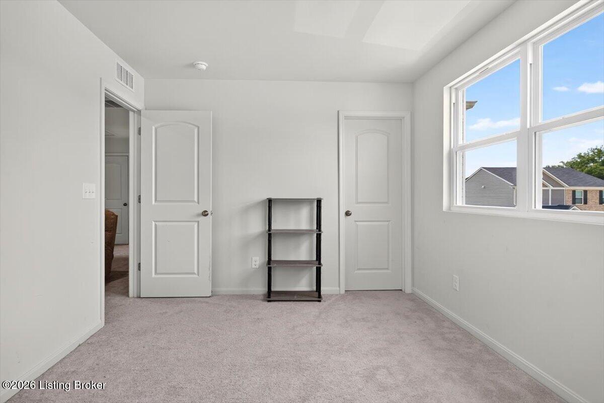 1034 Dry Run Ct Property Photo 28